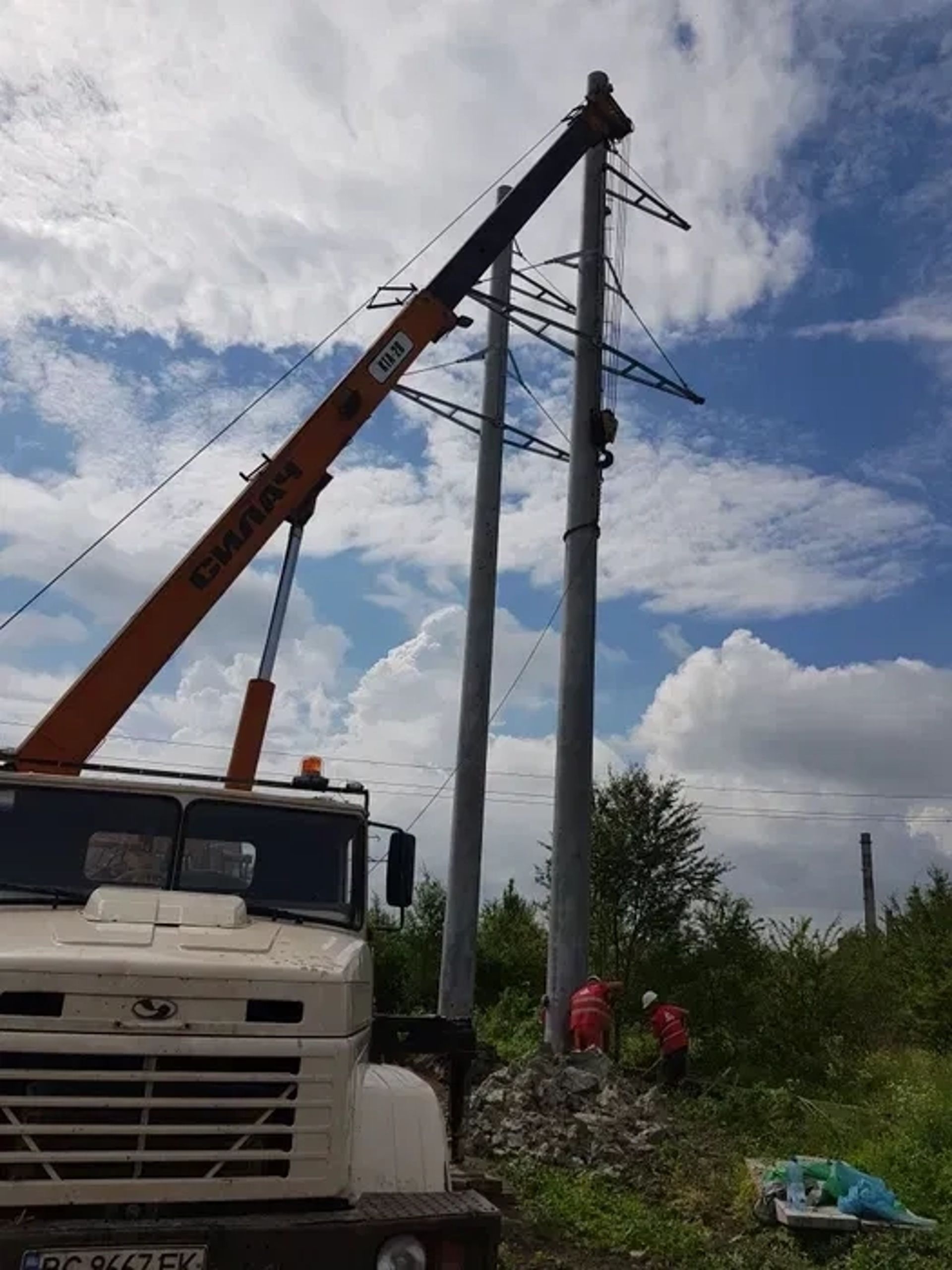 Автокран КТА 28 на базі ЗІЛ 133 ГЯ