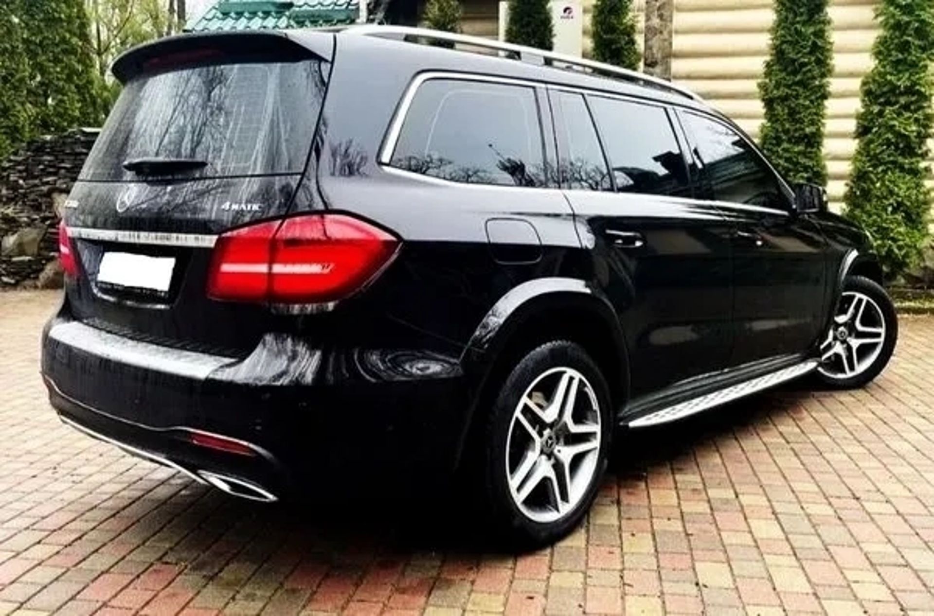 253 Позашляховик на весілля Mercedes-Benz GLS 350 з водієм