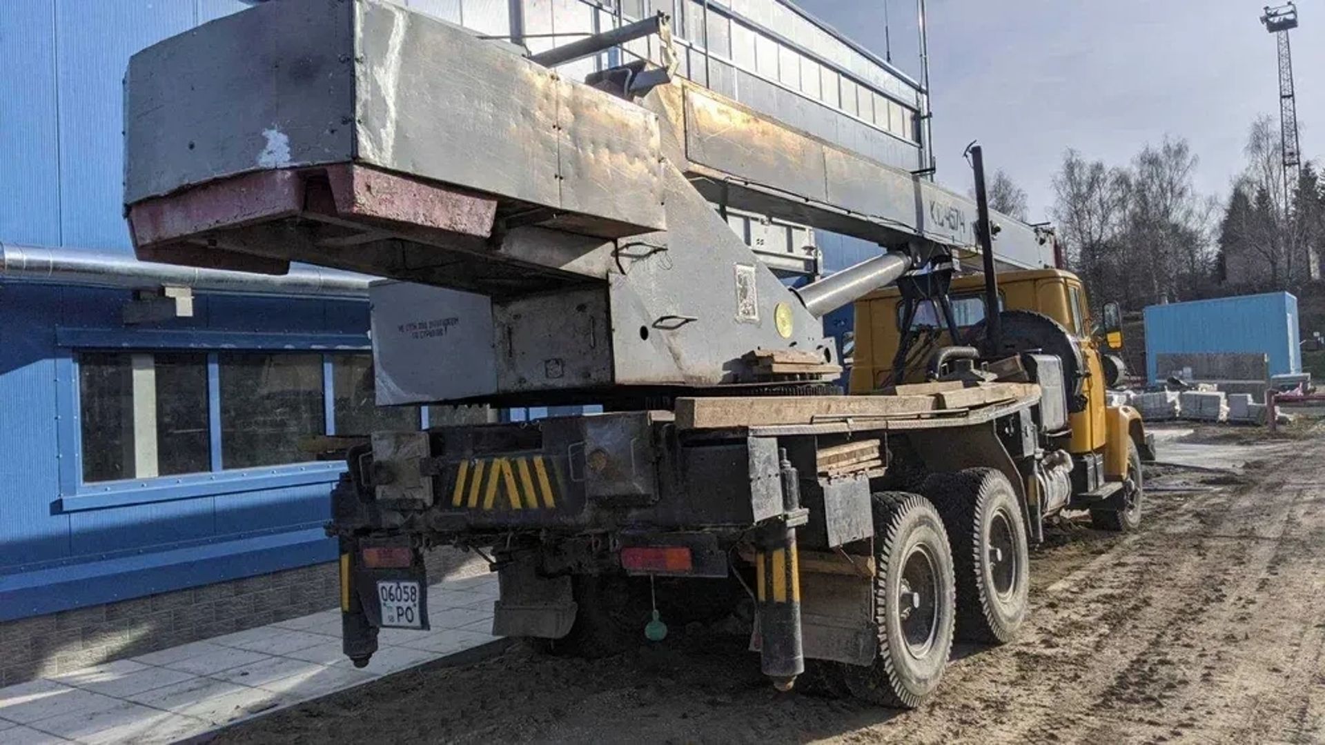 Автокран КС-4574 (20 тонн) на базі КрАЗ-250