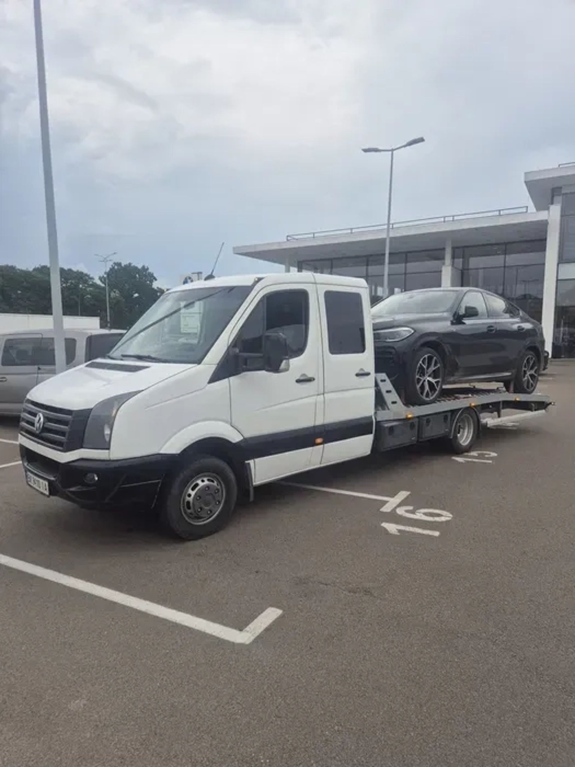 Евакуатор на базі Volkswagen Crafter