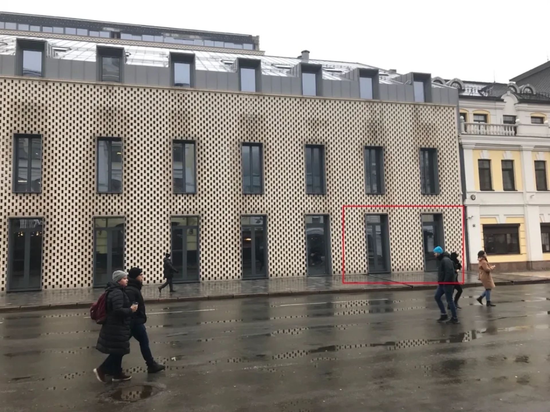 Фасадне приміщення 195 м2 в центрі столиці