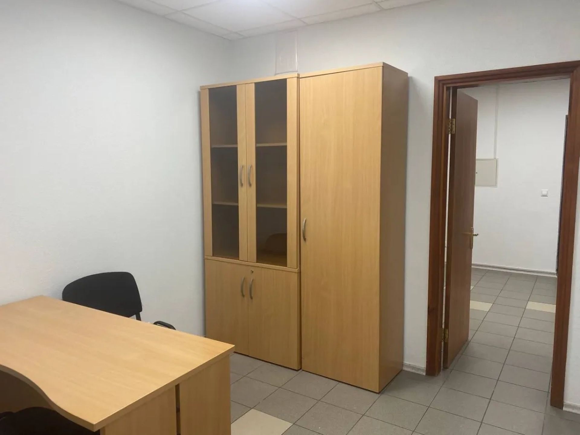 Офісне приміщення на вул. Левка Лук’яненка 29В, приміщень - 4, поверх - 1