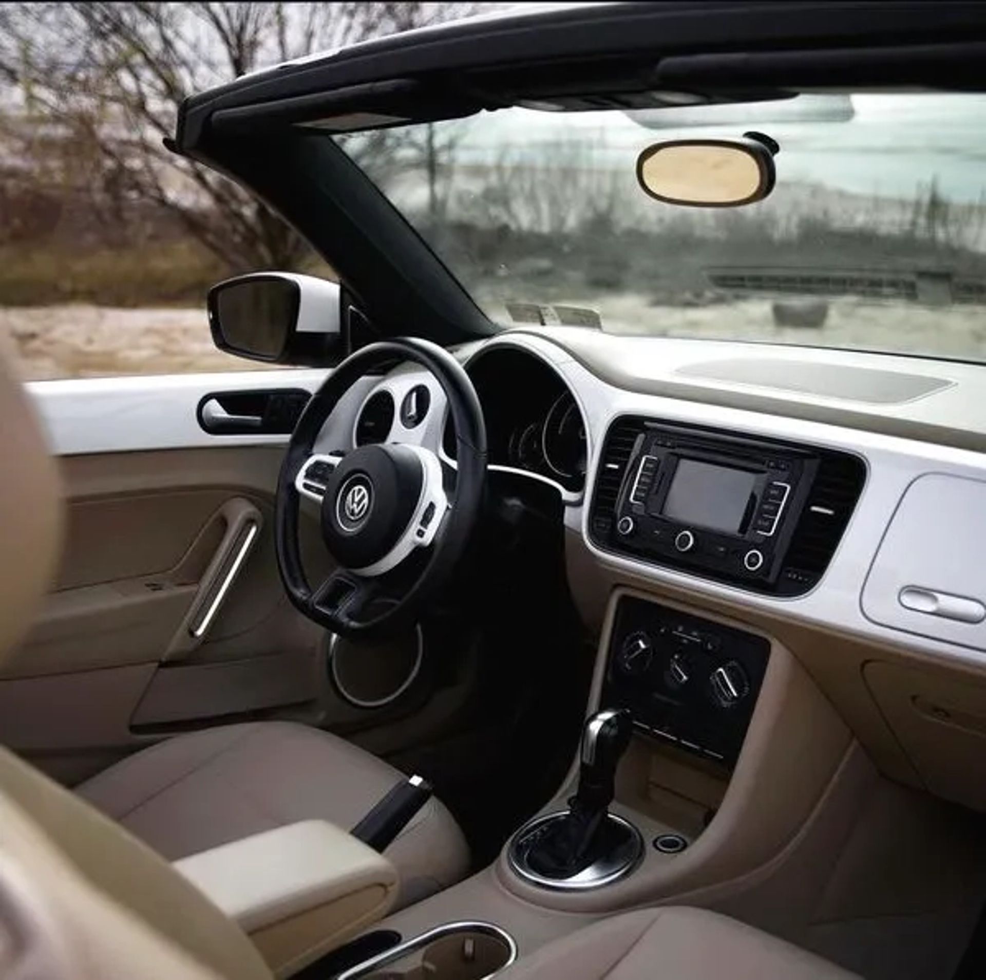 020 Кабріолет на весілля Volkswagen Beetle жук білий