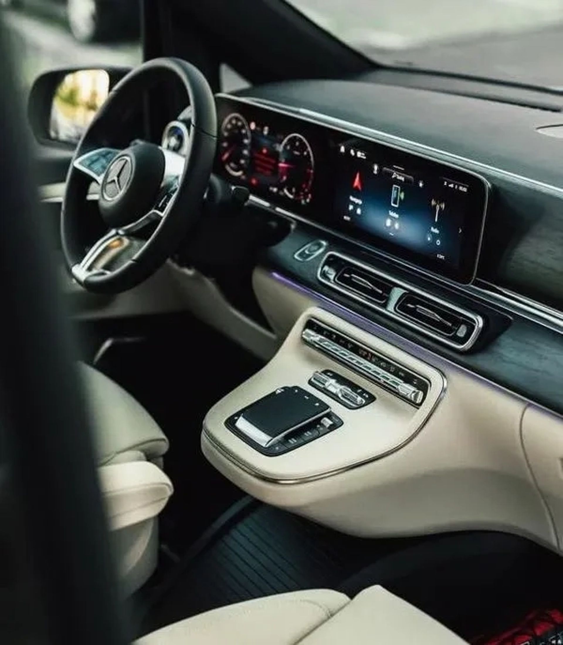 438 VIP-трансфер на Mercedes-Benz V-class NEW з Києва до Варшави