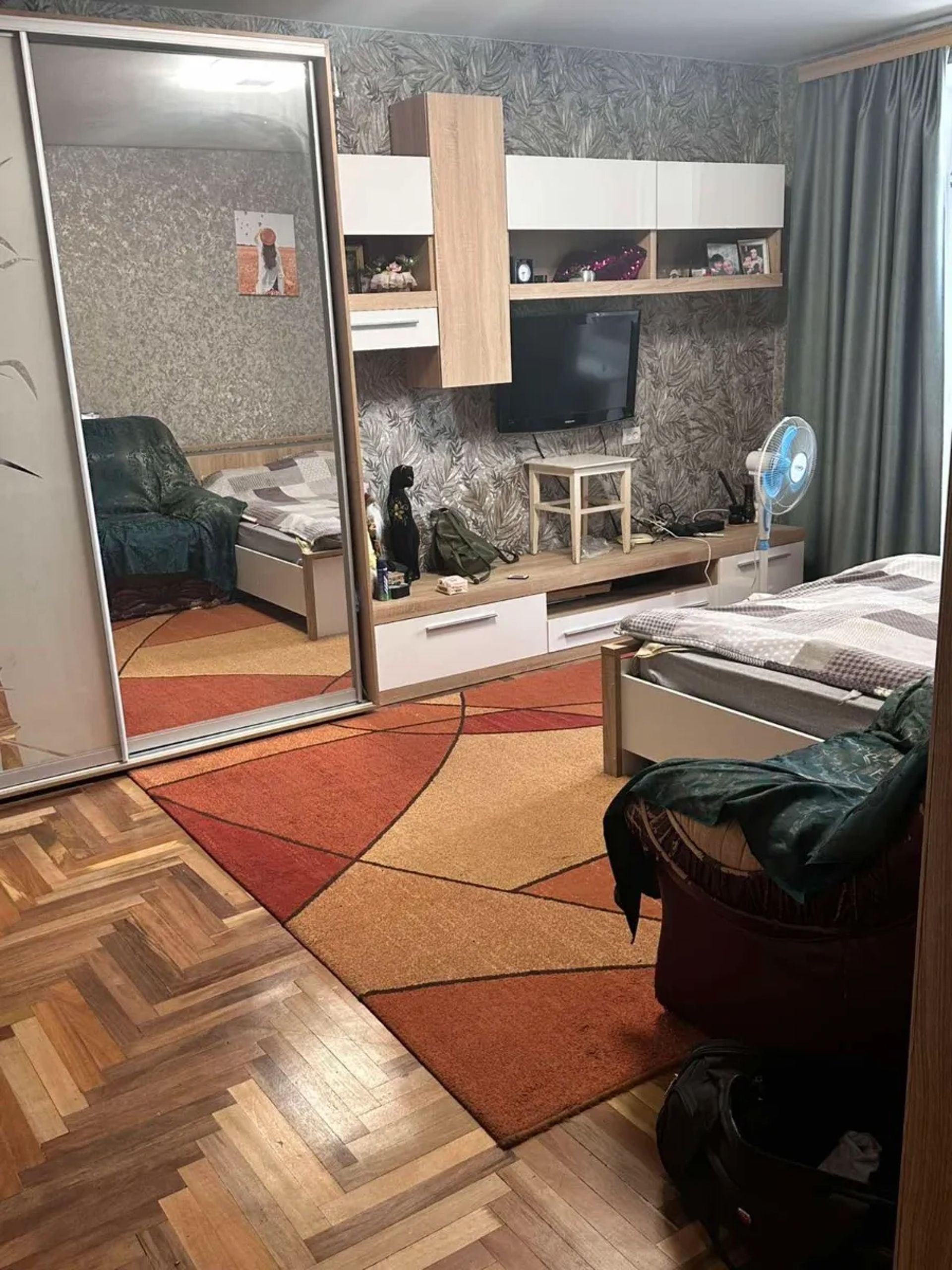 Здам у центрі 2 к. кв. вул. Фестивальна