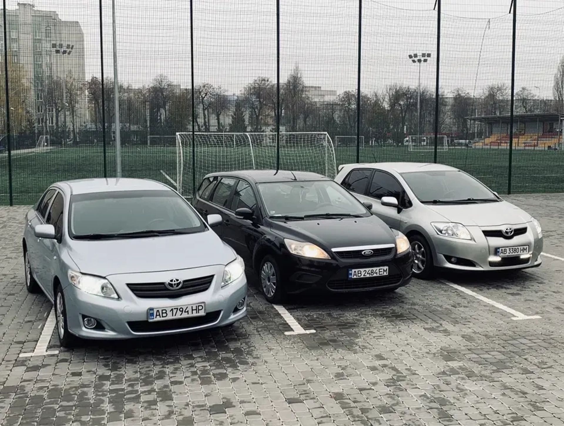 Автомобіль Toyota Corolla - Для роботи!