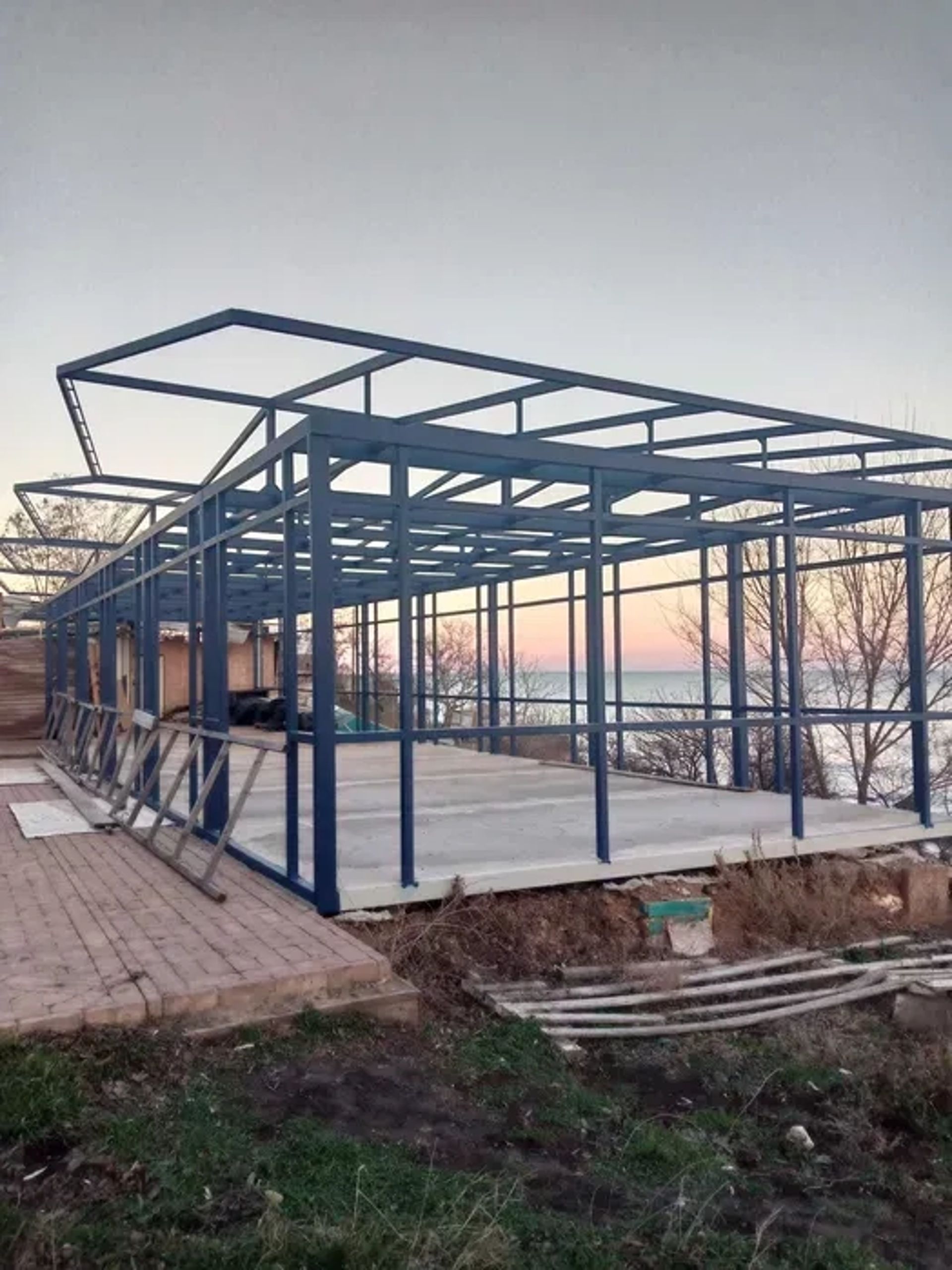 Будівництво мафи, ларьки, магазини, склади, ангари.