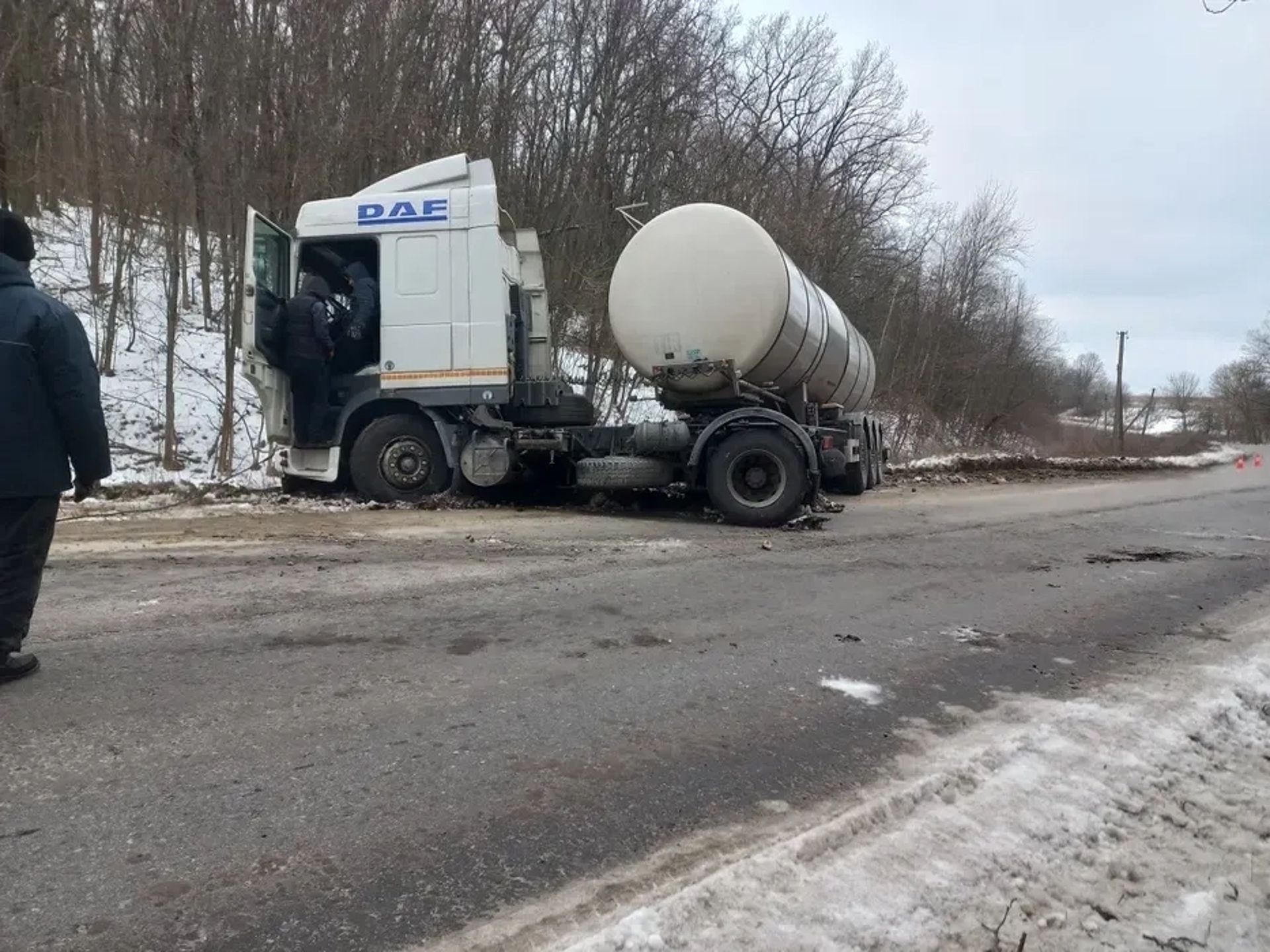 Вантажний автомобіль ЗІЛ-131 із краном-маніпулятором
