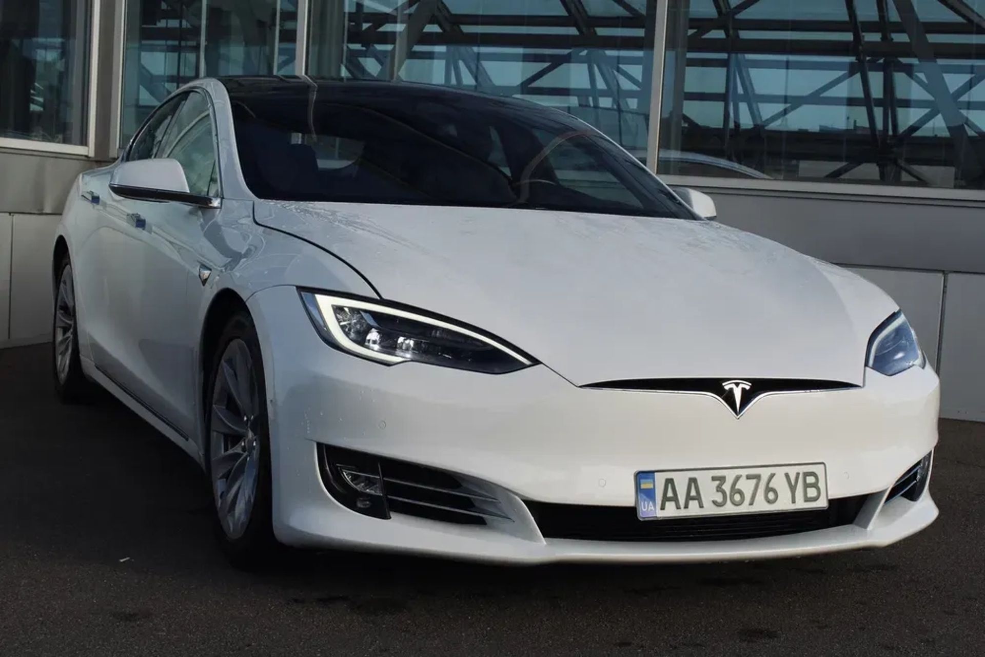 Tesla Model S Performance. Емоції