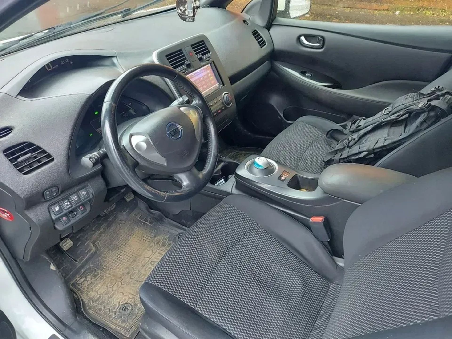 Nissan Leaf 450 грн/доба
