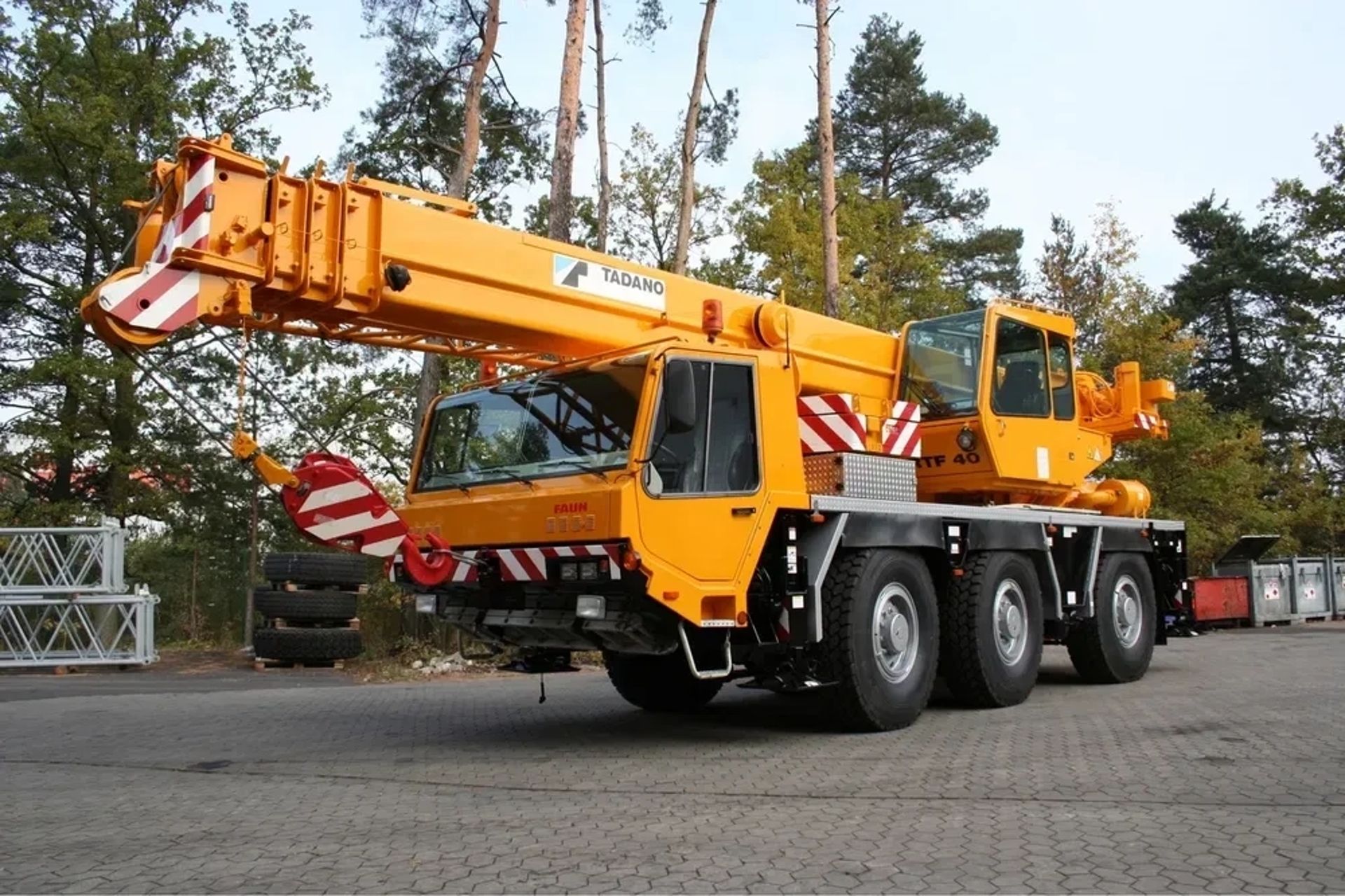 Автокран: Faun RTF 40-3(40 тонн) - Швидкий виїзд!