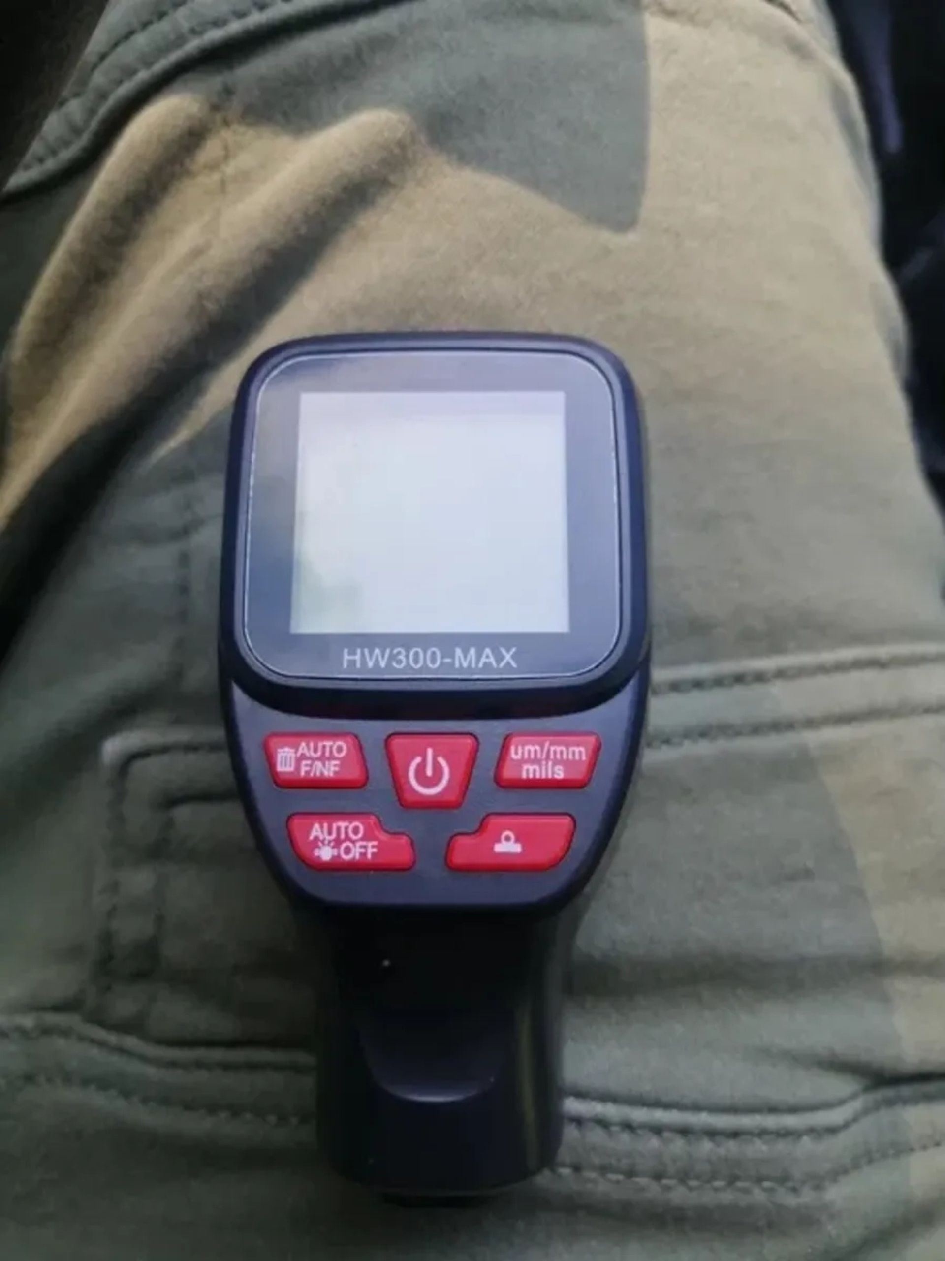 Професійний товщиномір - HW300-MAX.