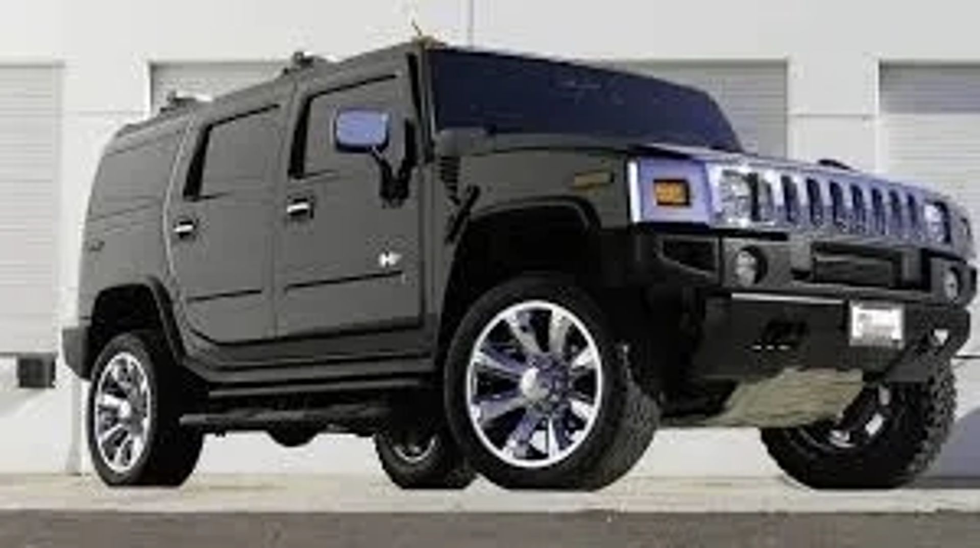 Авто Hummer H2 - Ідеальний вибір на весілля.