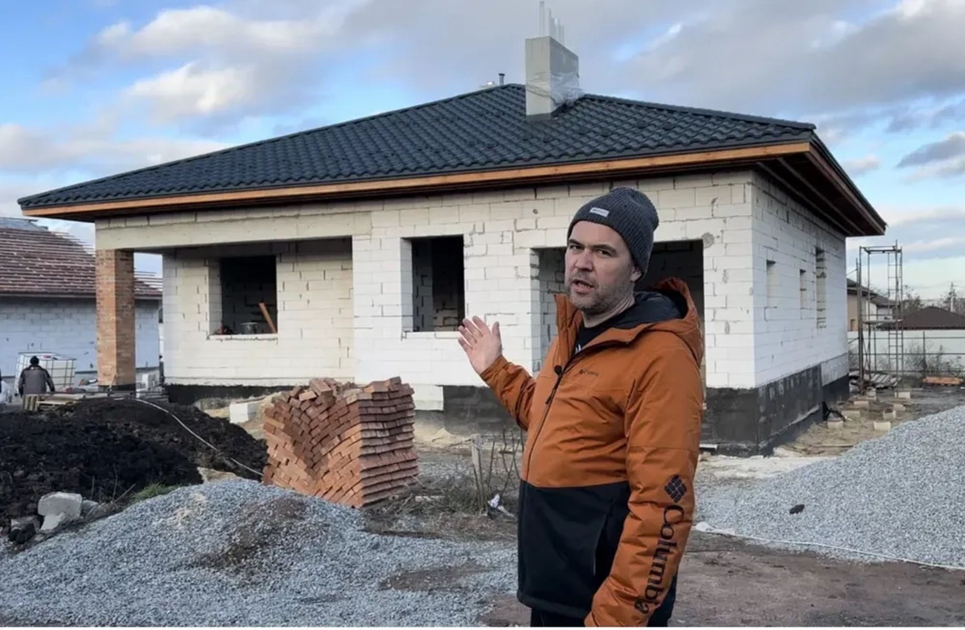 Будівництво (коробки) приватних, індивідуальних будинків, котеджів.