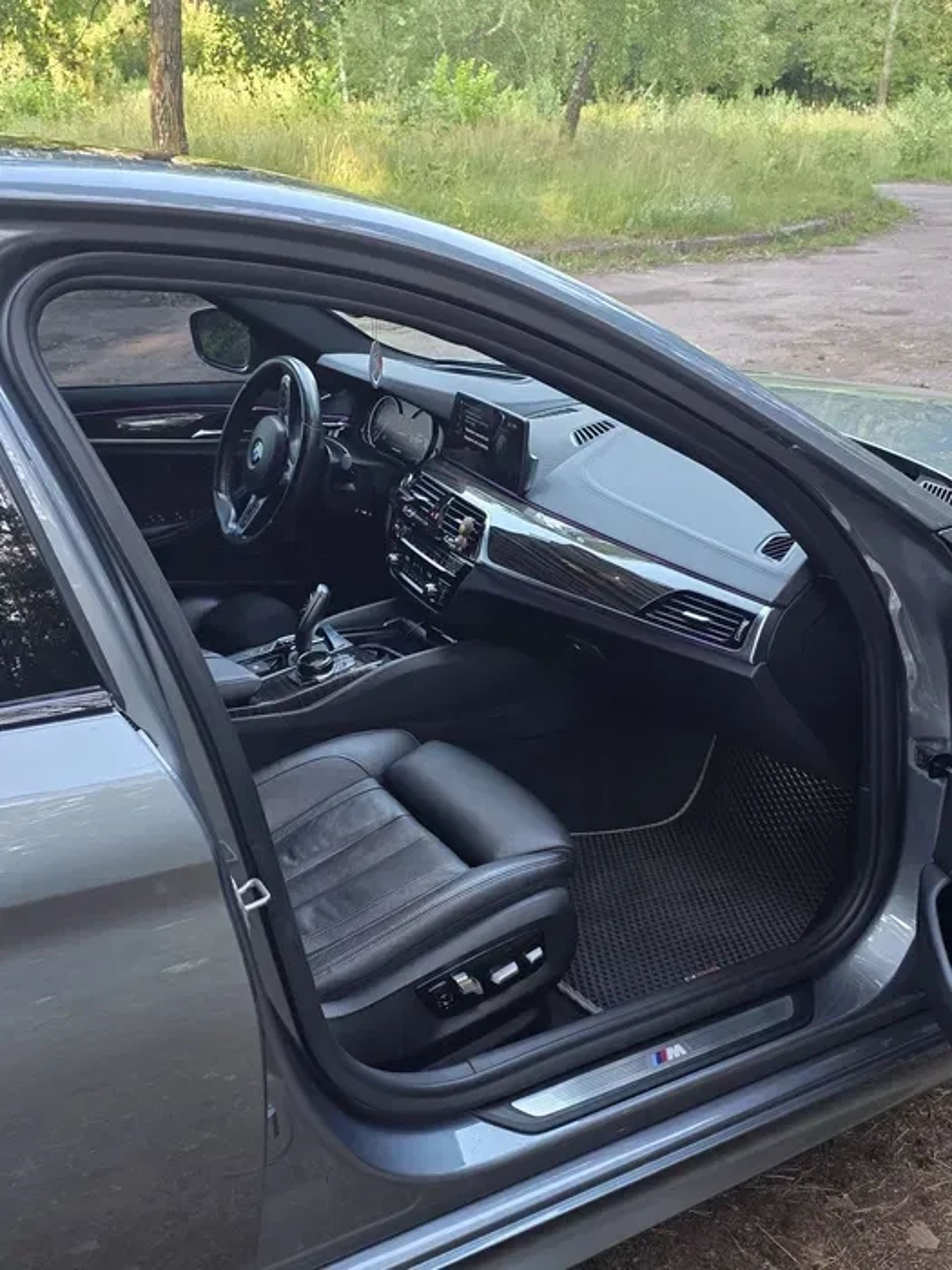 Авто з водієм bmw 540d