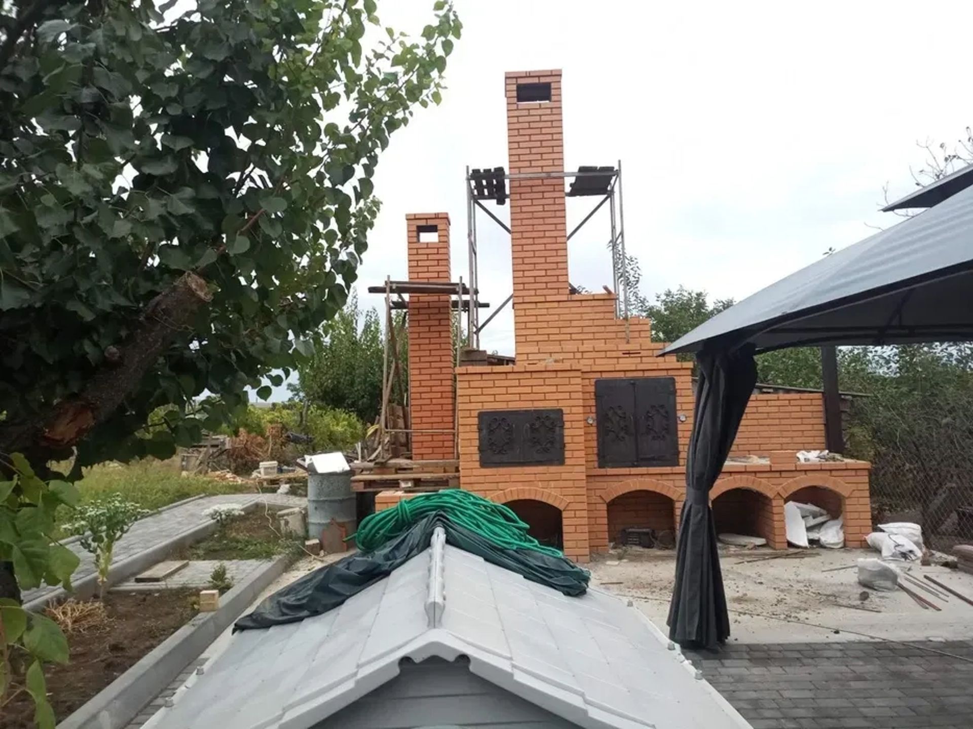 Мангальні комплекси,плита під казан.коптілка.мангал.