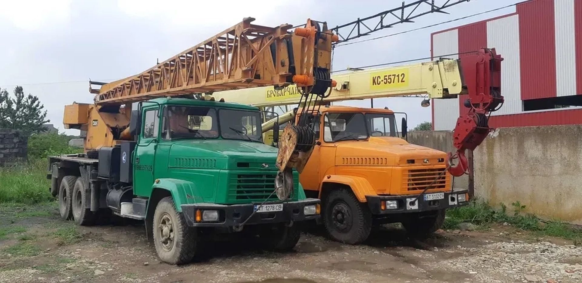 Автокран КрАЗ-250 з крановою установкою КТА
