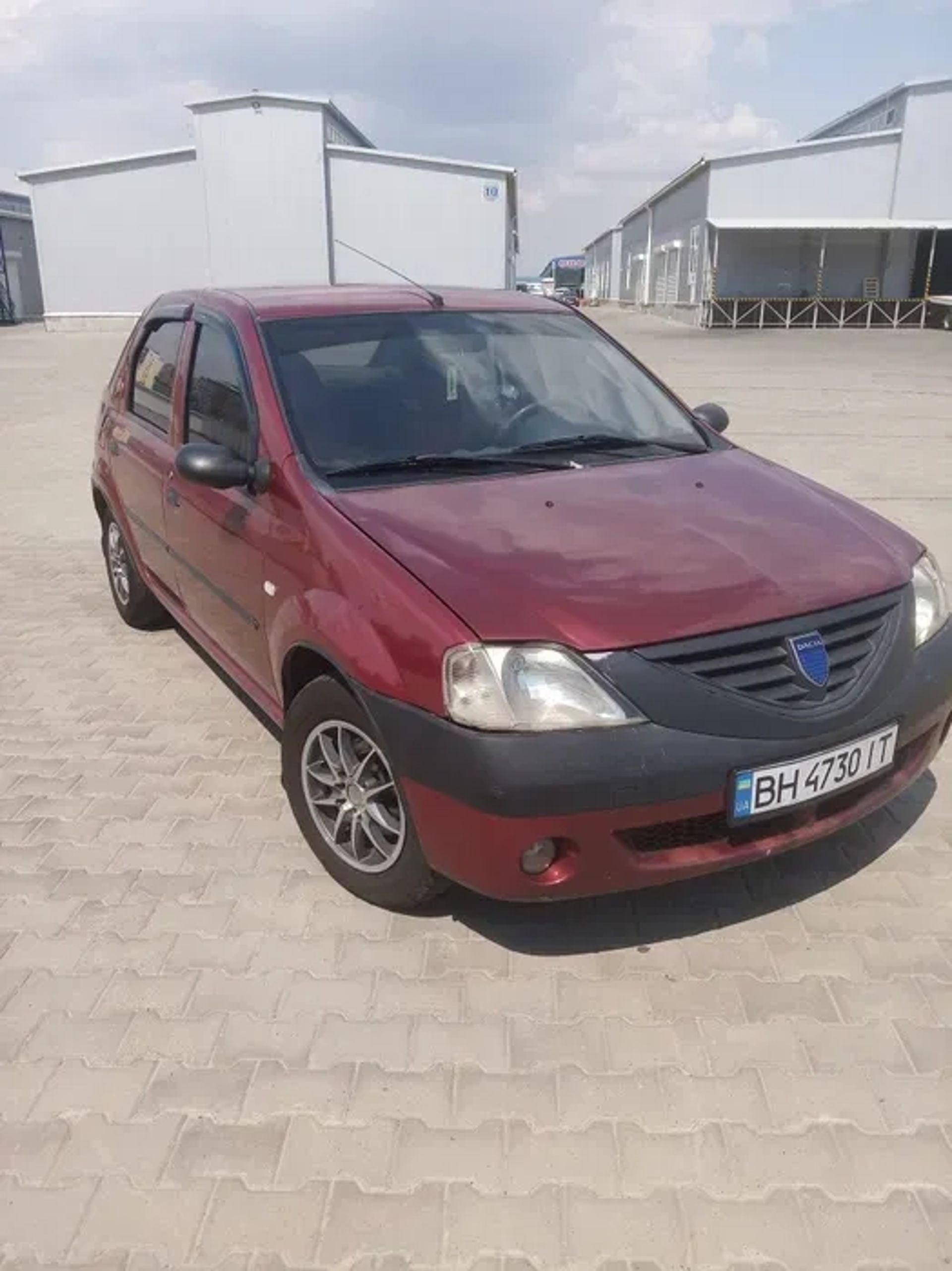 Авто Dacia Logan  