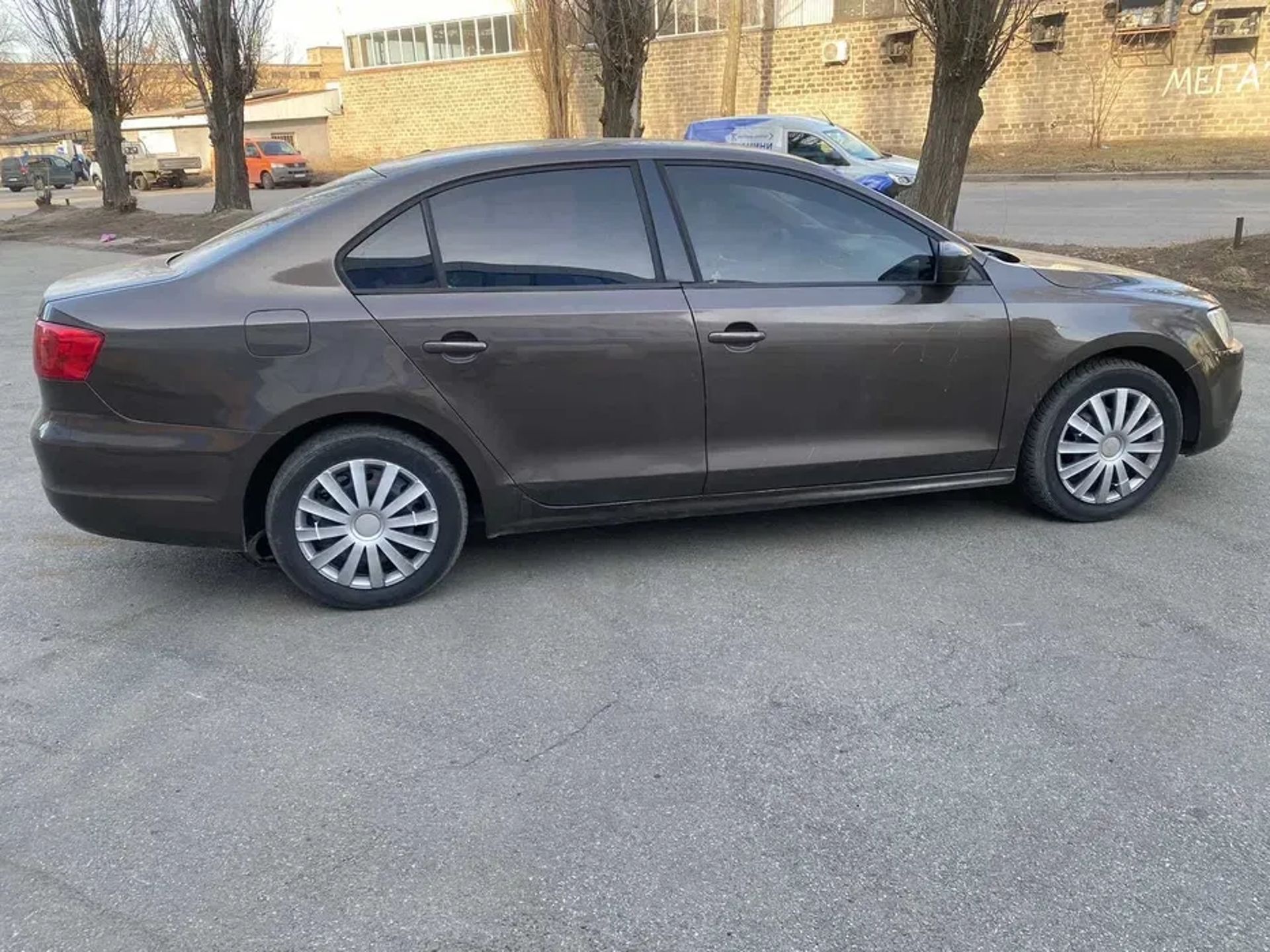 Авто є різні варіанти авто автомат газ/бензин 4000-4200грн/тиждень