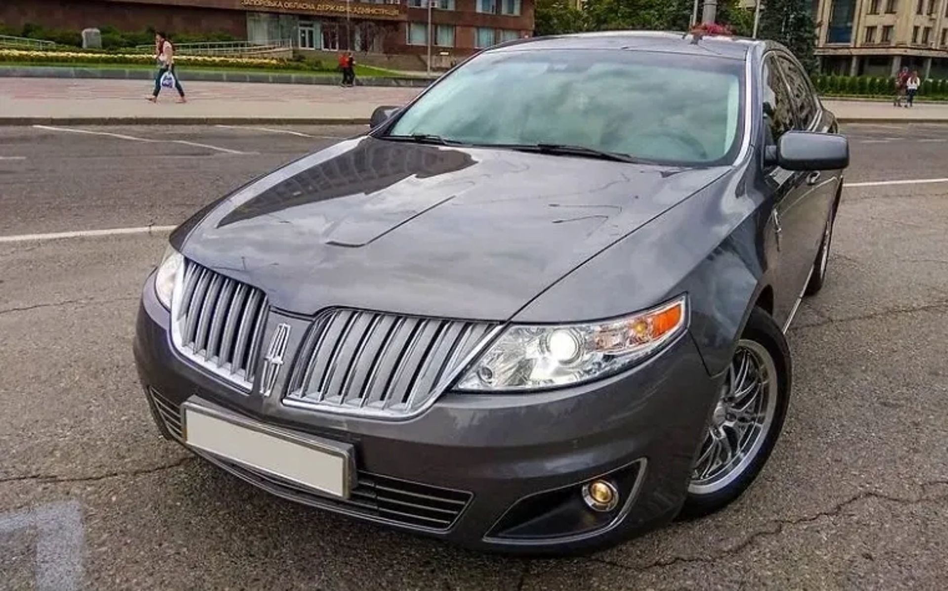 Авто на весілля Запоріжжя! Lincoln MKS (S-class)