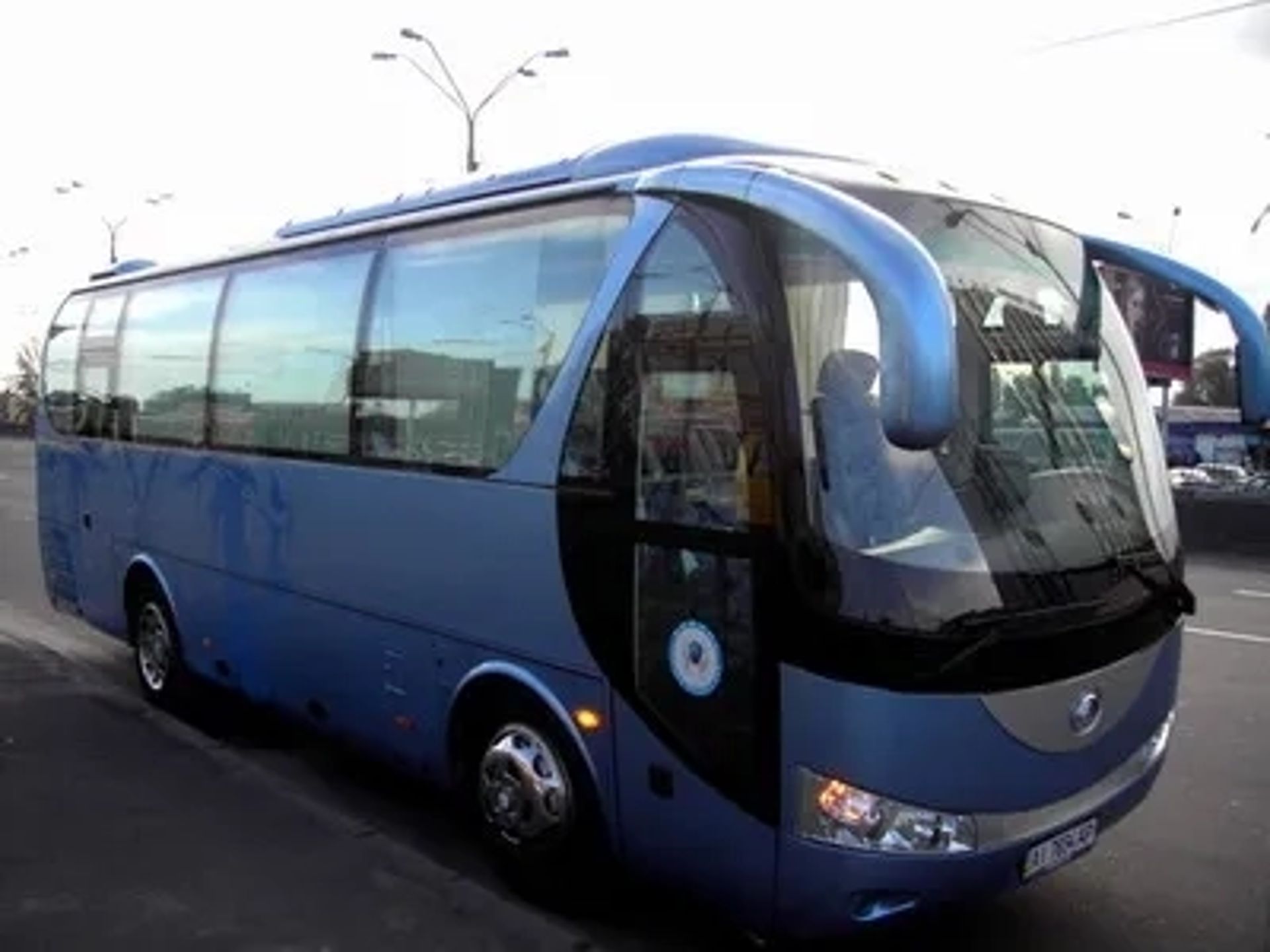 326 Автобус на весілля Yutong 30 місць