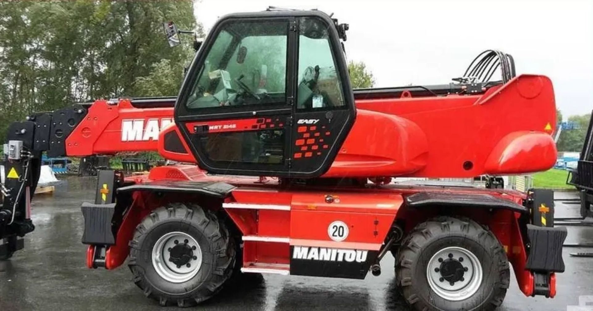 Телескопічний навантажувач Manitou MRT 2145 Easy 400