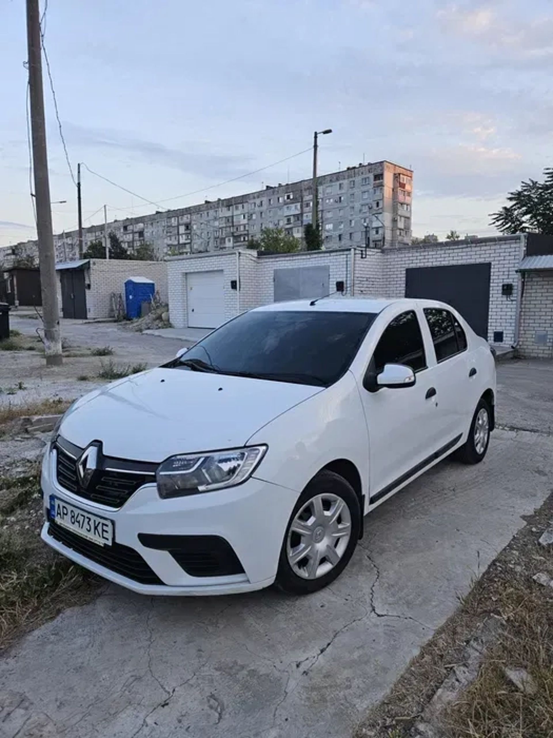 Renault Logan 2017 – отличный выбор для работы и города! 500 грн.