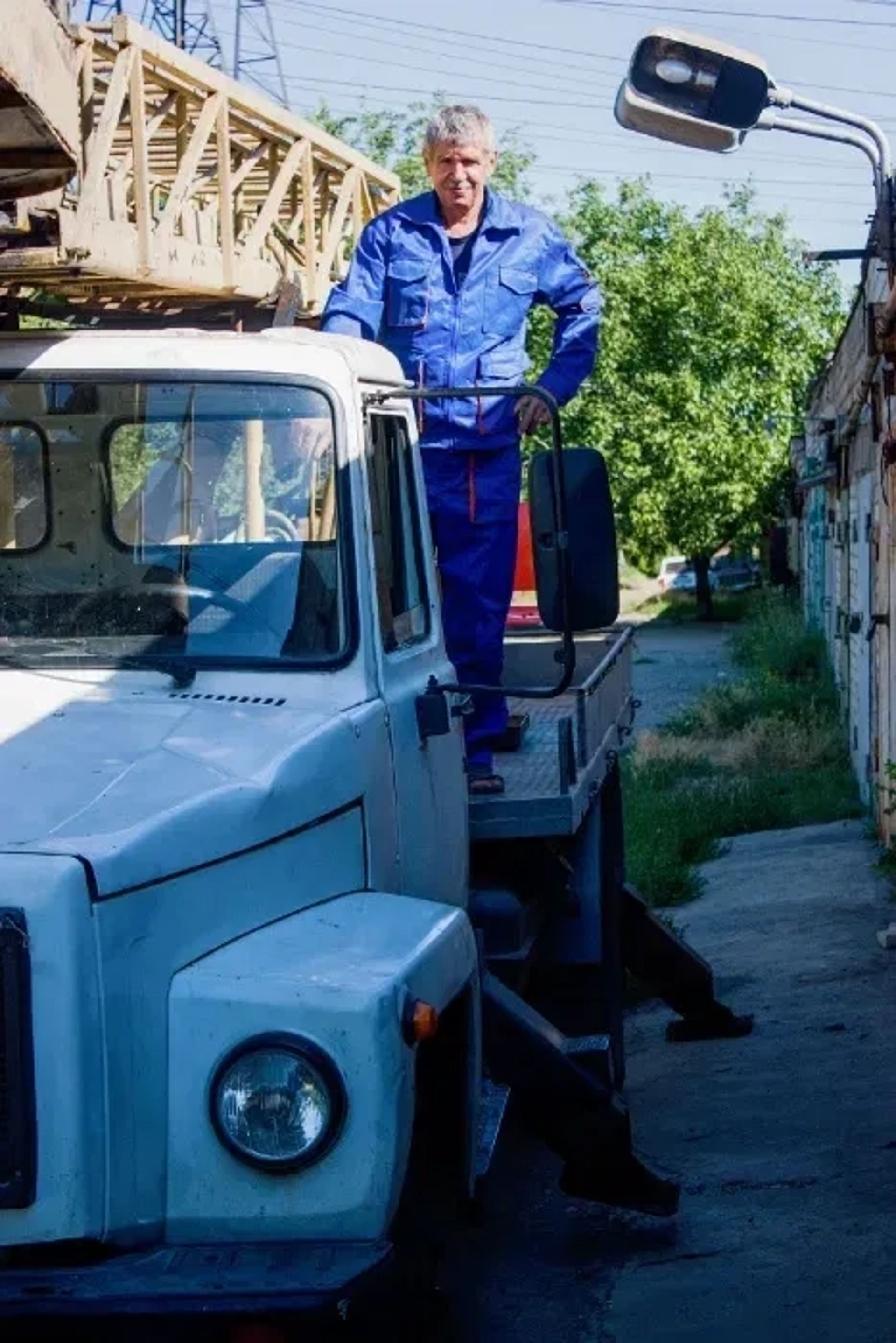 Автовишка АП-17