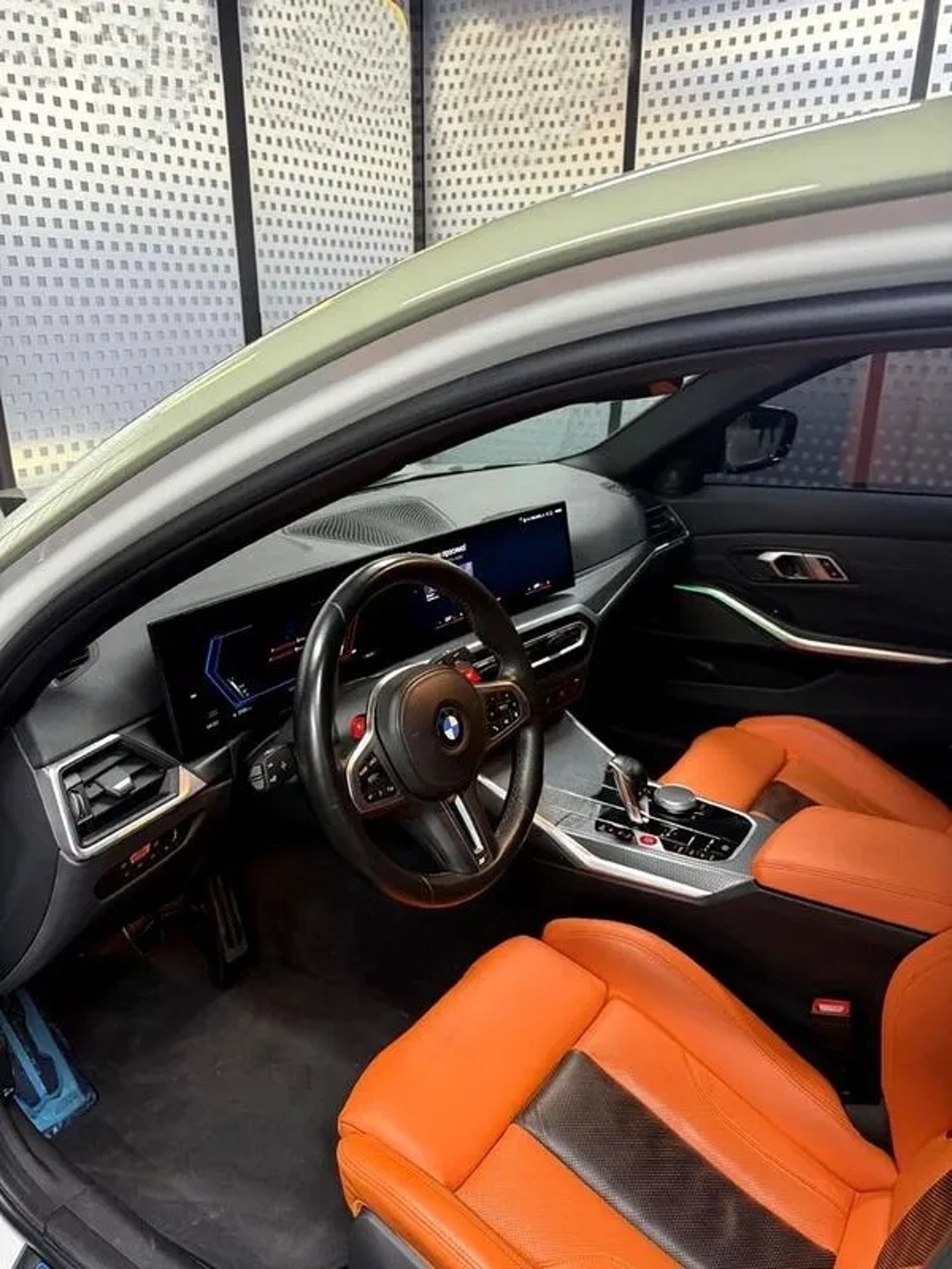 112 BMW M3 G80 Competition без водія
