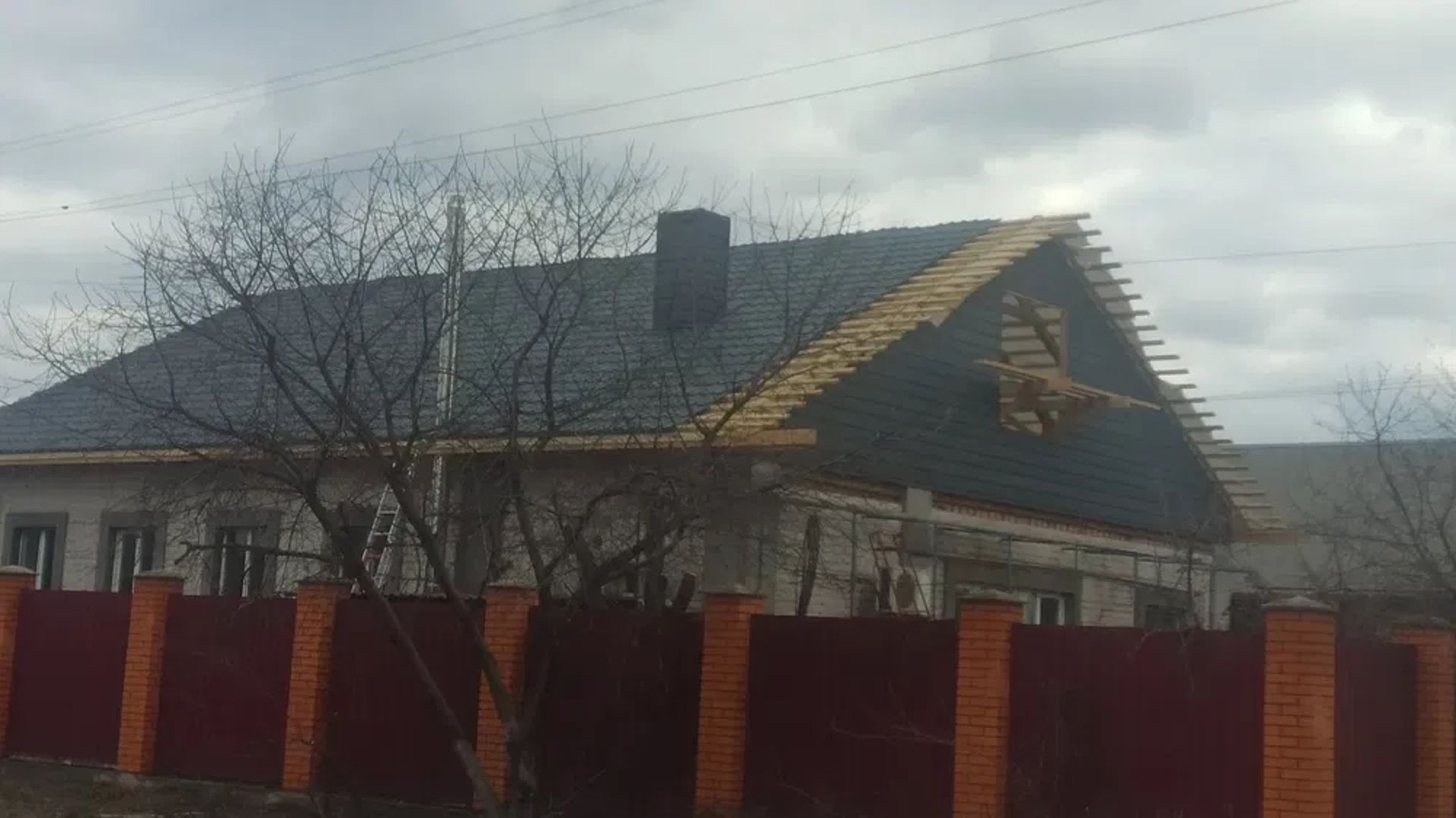 Покрівельні роботи, якісно, недорого. Всі види покрівельних робіт будь-якої складності.