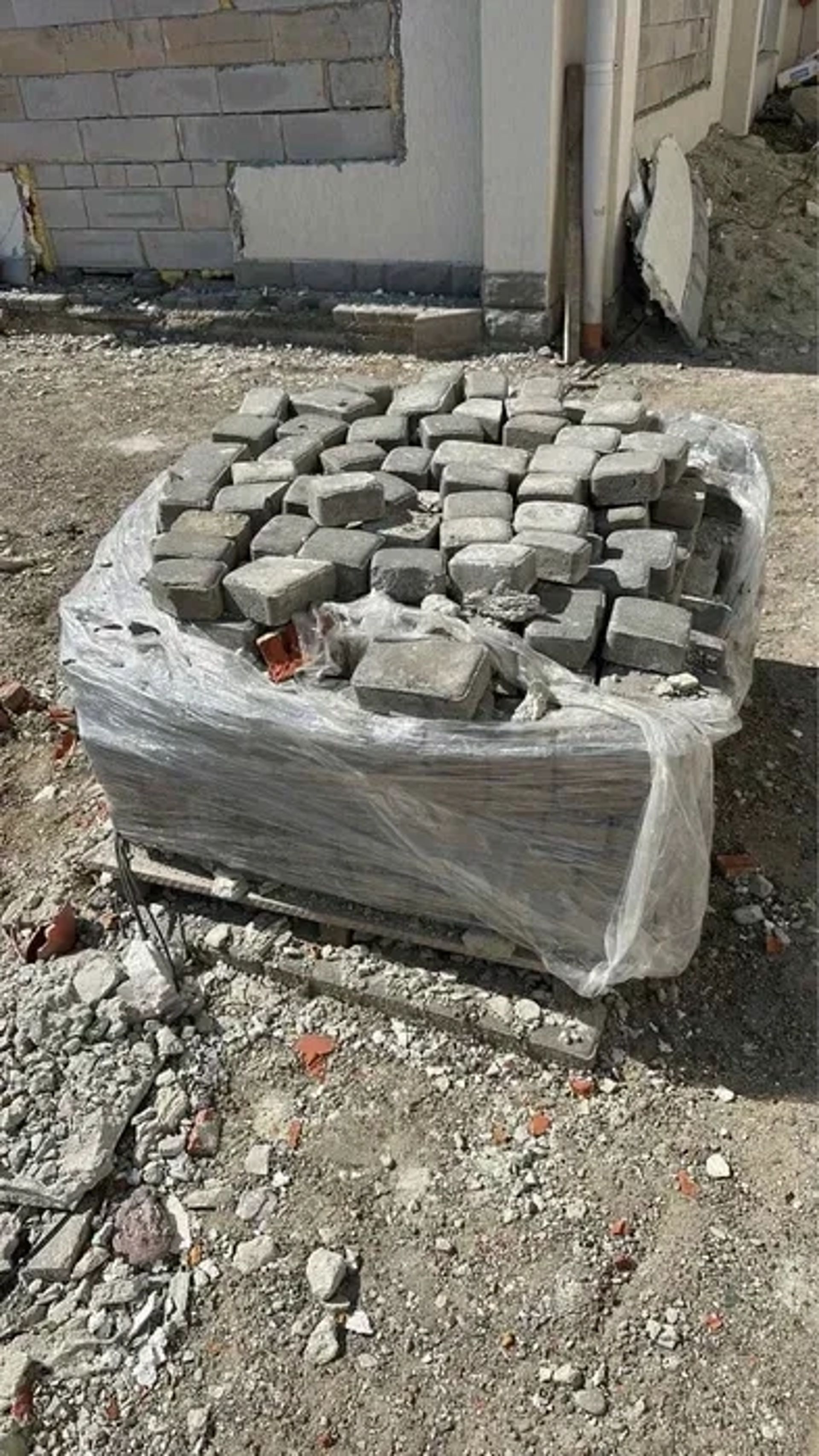 Демонтаж, розборка, вивіз будівельного сміття