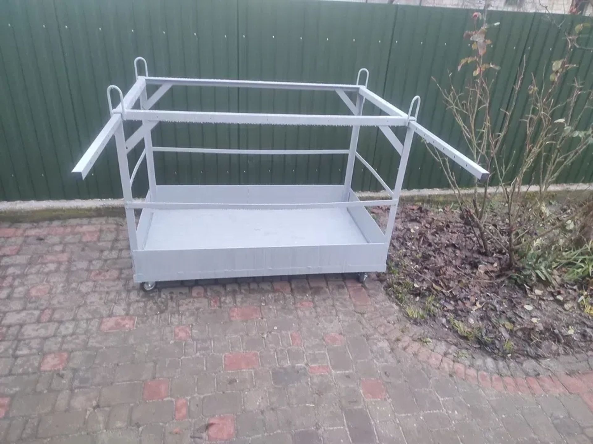 Автокран «Клинці» КС-55713 (25 тонн / 28 м)