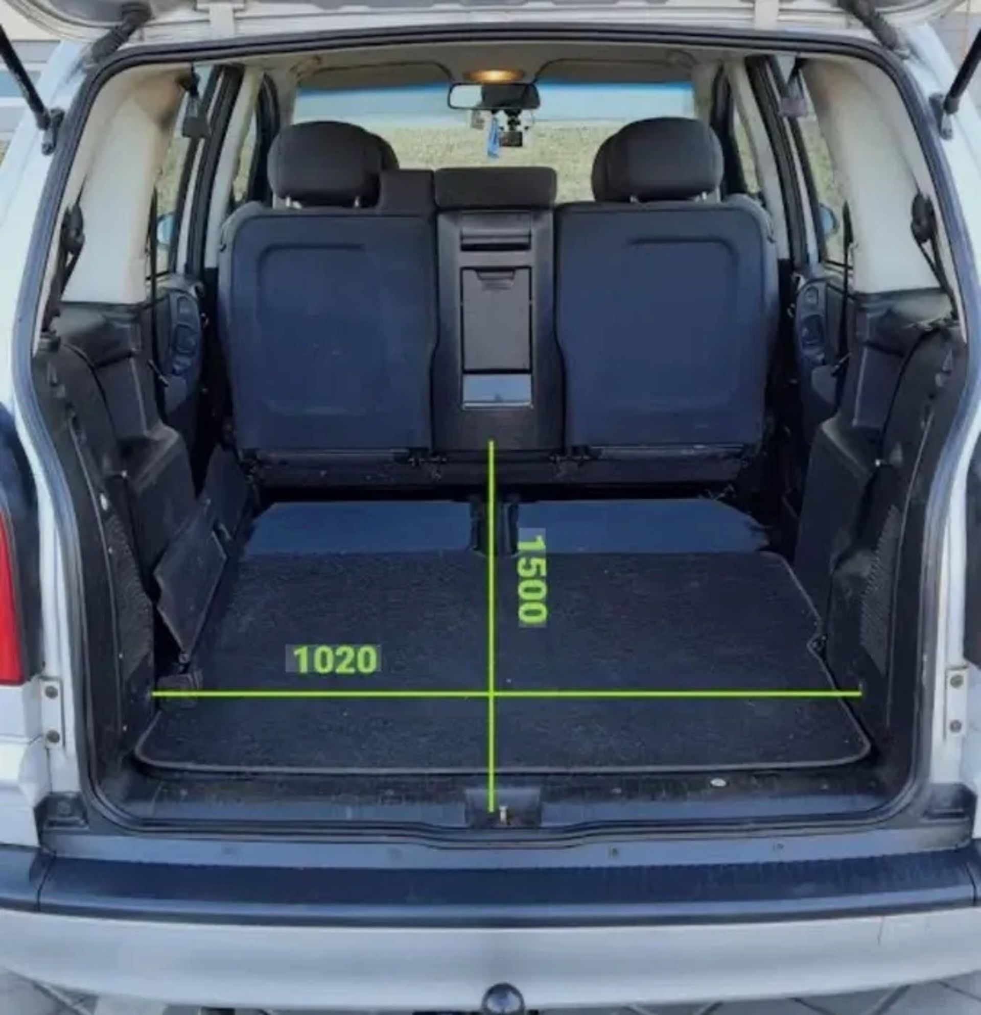 Автомобіль Opel Zafira B - Пасажирські перевезення