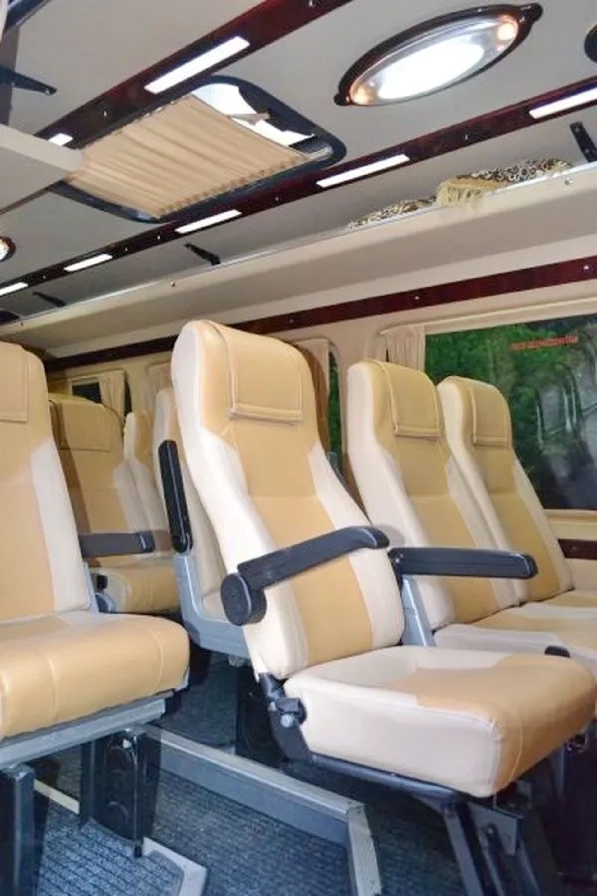 313 Мікроавтобус на весілля трансфер Mercedes-Benz Sprinter
