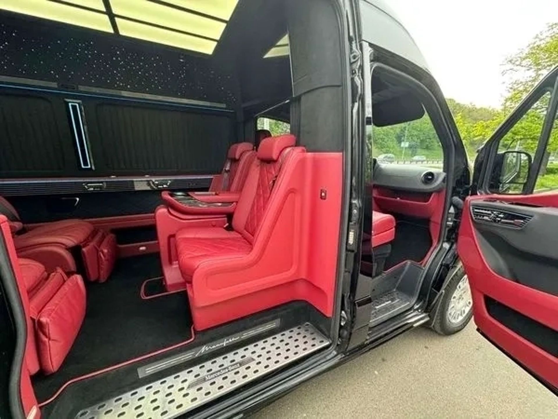 008 Трансфер на мікроавтобус Mercedes-Benz Sprinter VIP Варшава Краків