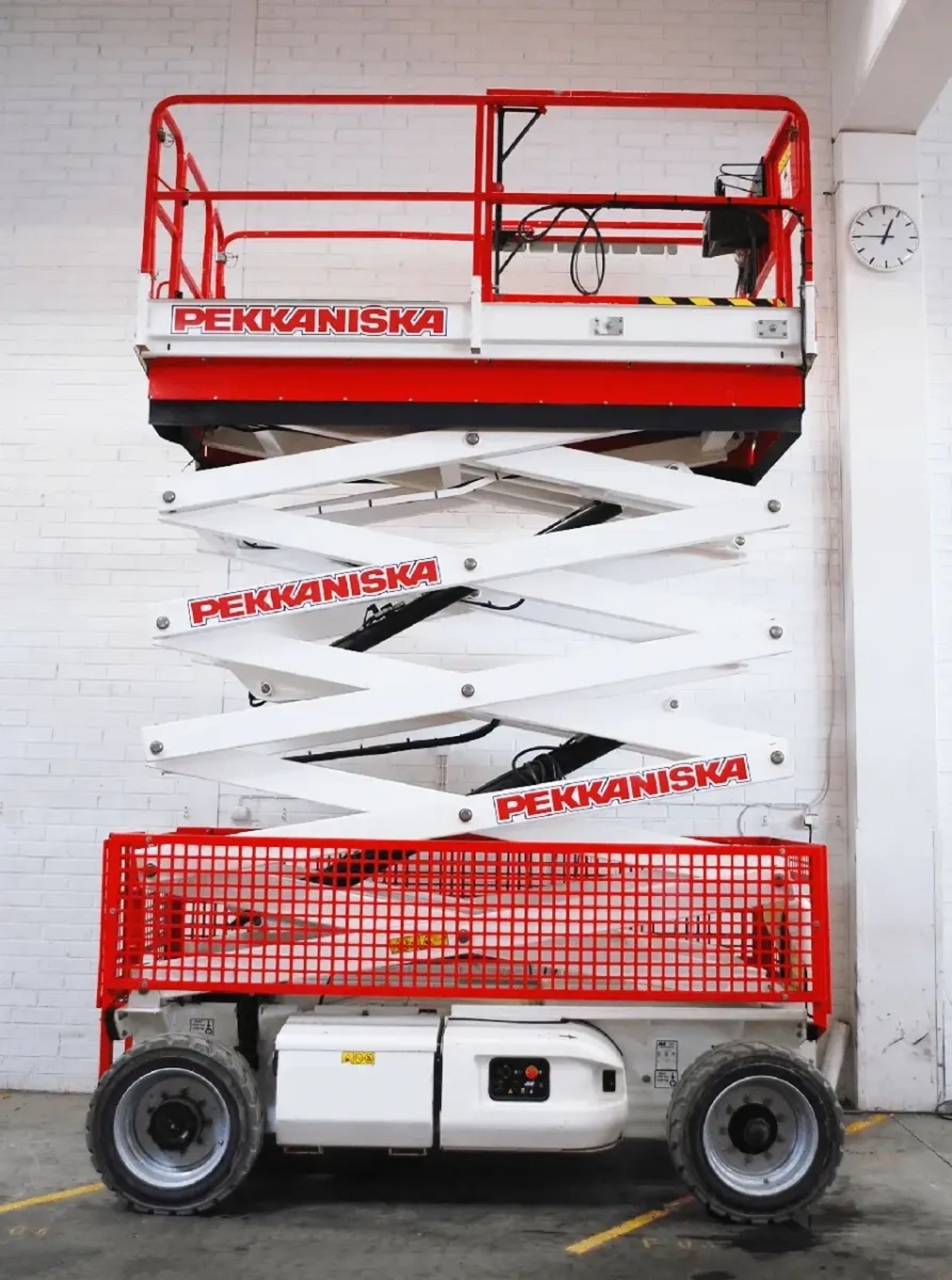 Самоходний ножничний підємник, JLG 4069 LE (робоча висота 14 метрів)