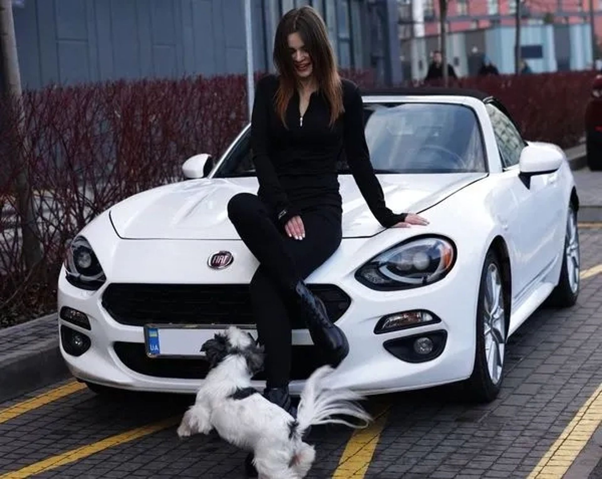 200 Кабріолет на весілля Fіat 124 Spider білий без водія