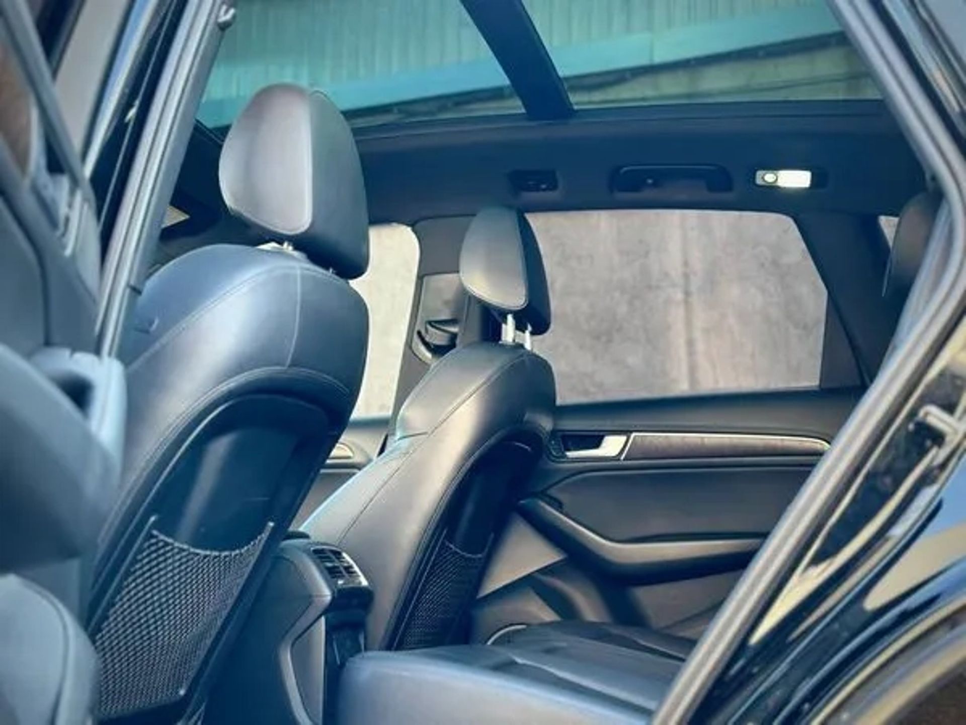 114 Позашляховик без водія Audi Q5-Quattro