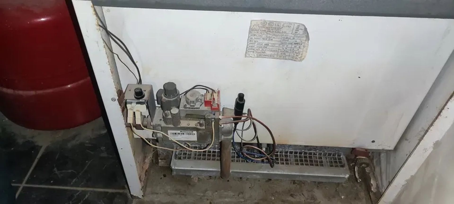 Ремонт і сервіс газових котлів та обладнання. Працюємо швидко, надійно та з гарантією якості!