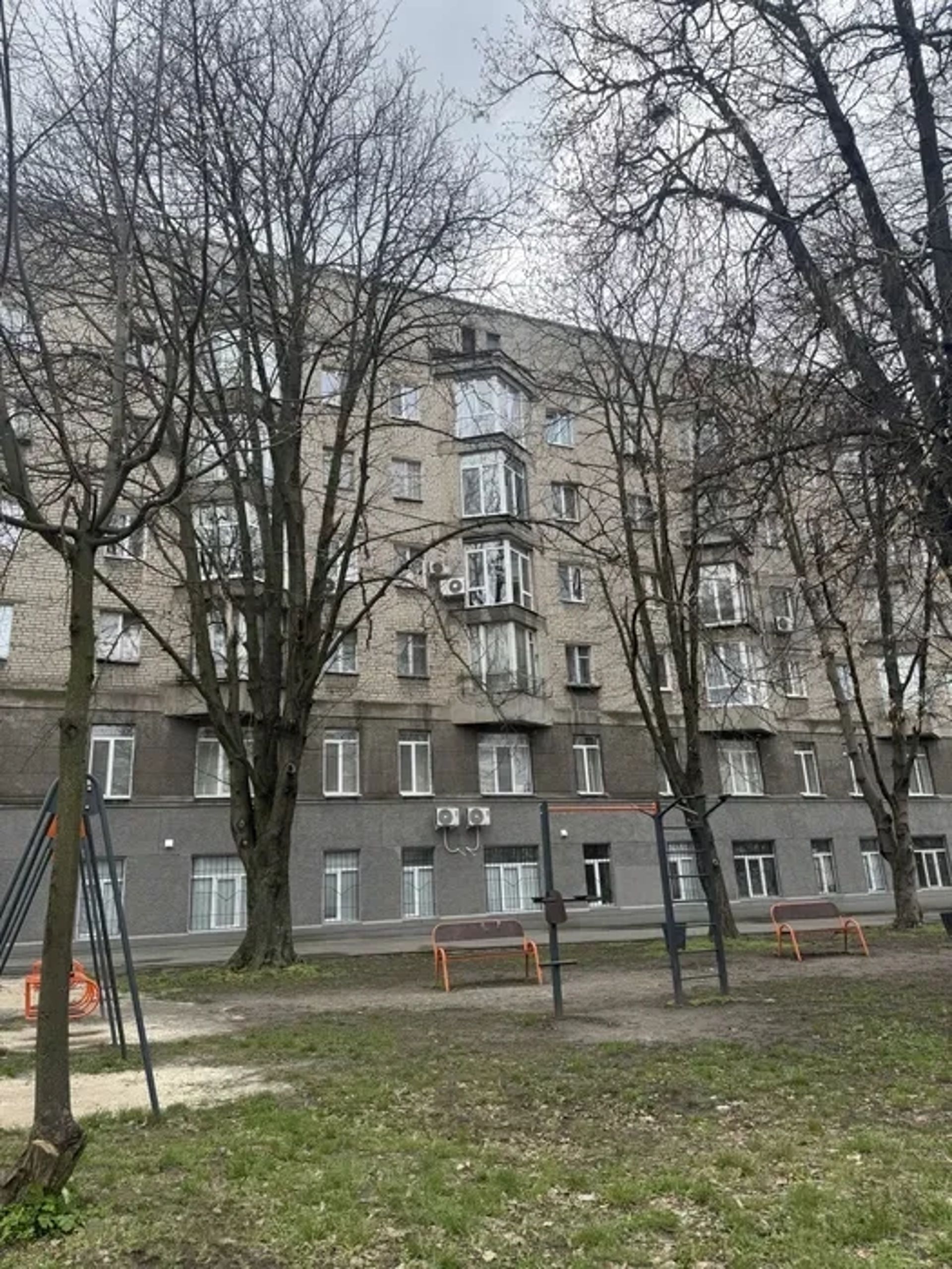 Квартира подобово в Західному районі — біля 4 лікарні та госпіталю
