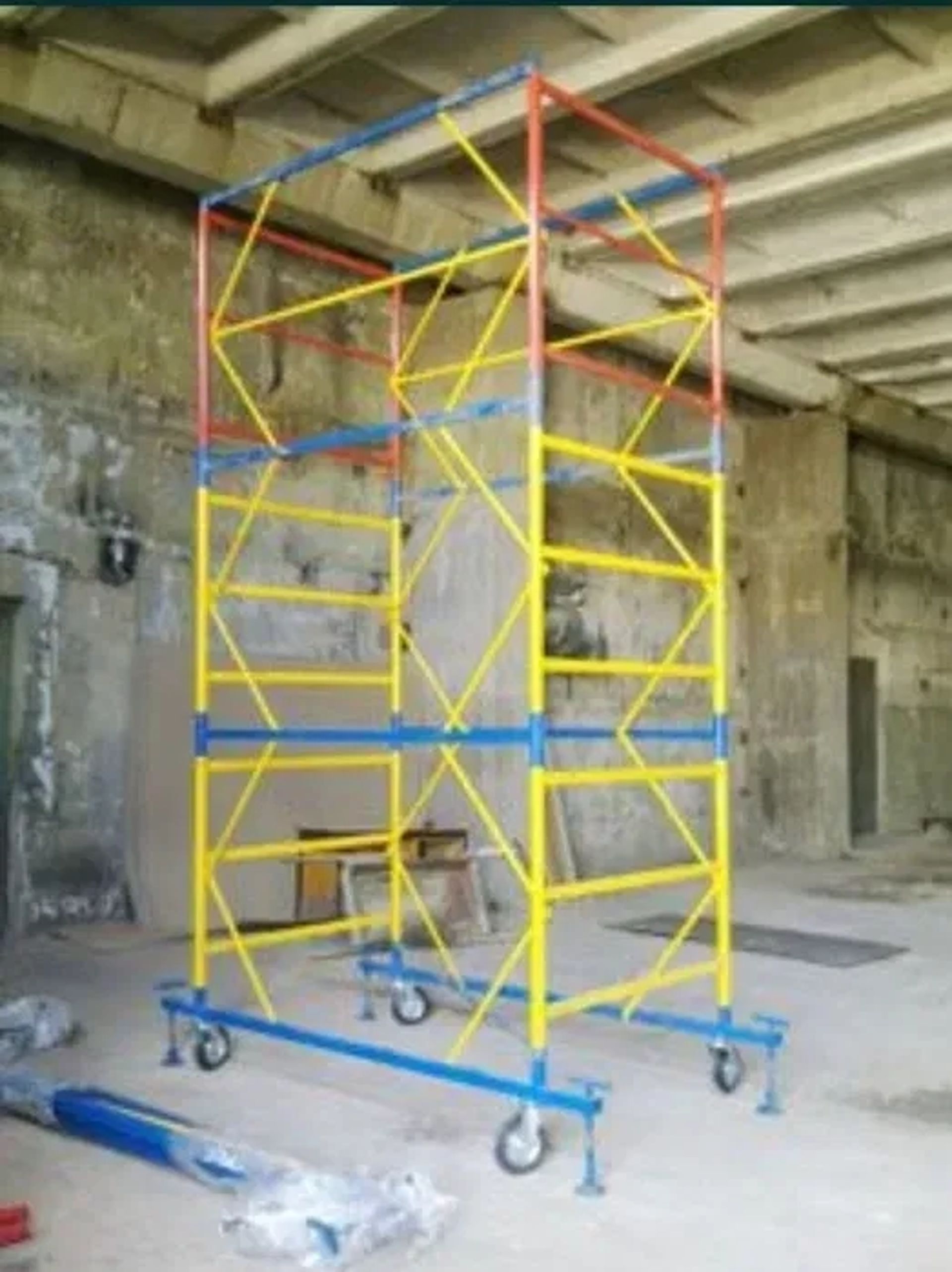 Вишка тура 1,2м. х 2,0м, ліса