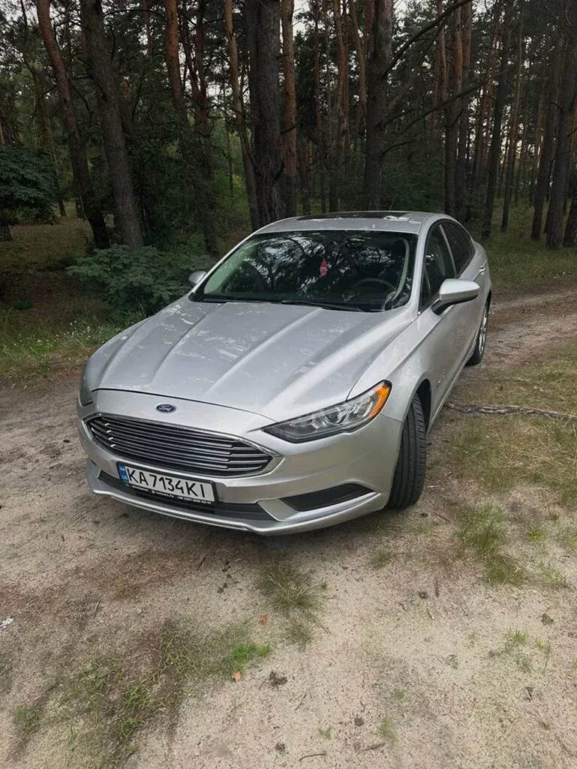 Ford Fusion Hybrid 2017 (2.0L Бензин/Гібрид | АКПП)