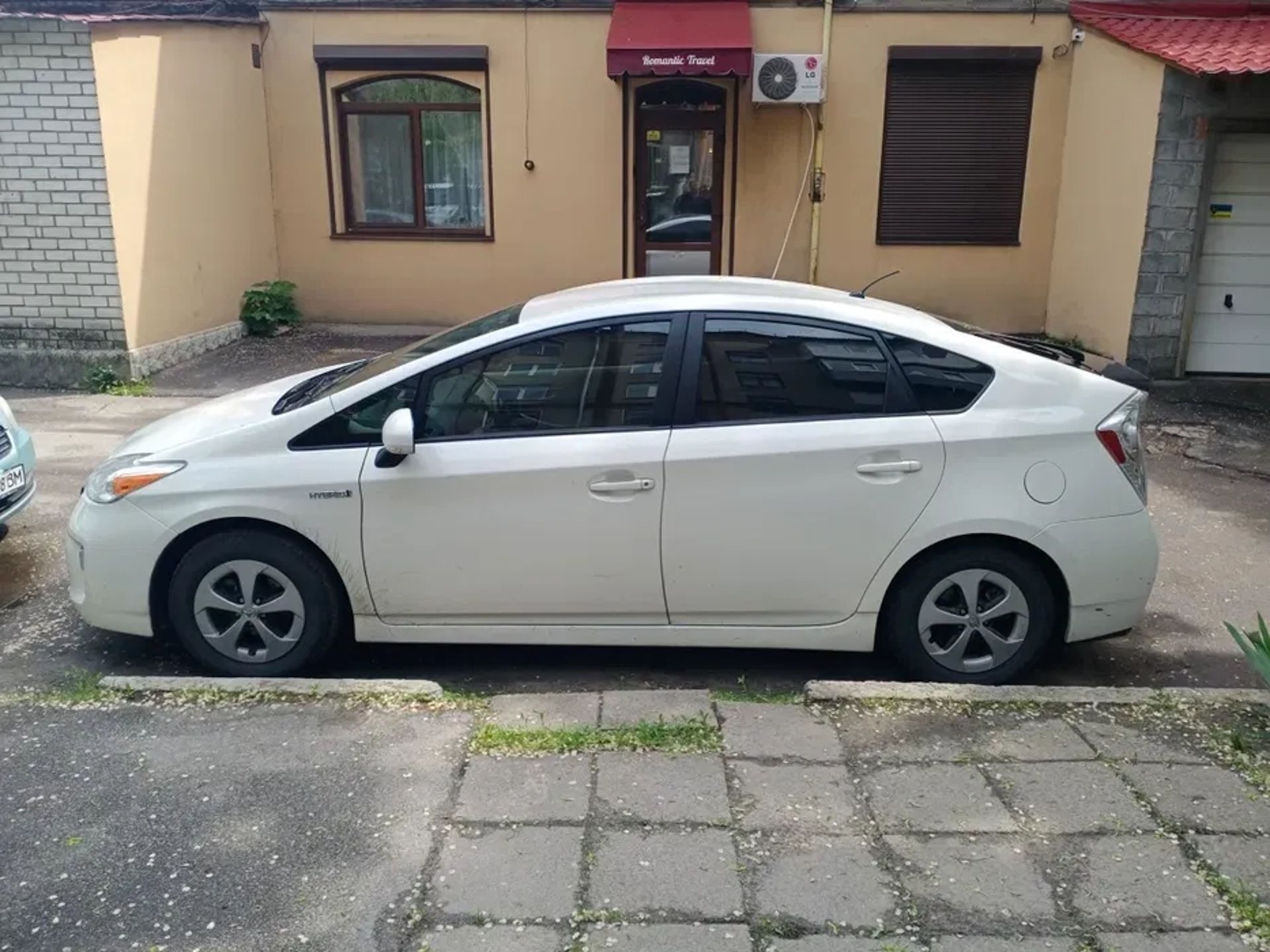 Автомобіль під таксі та для особистих цілей
