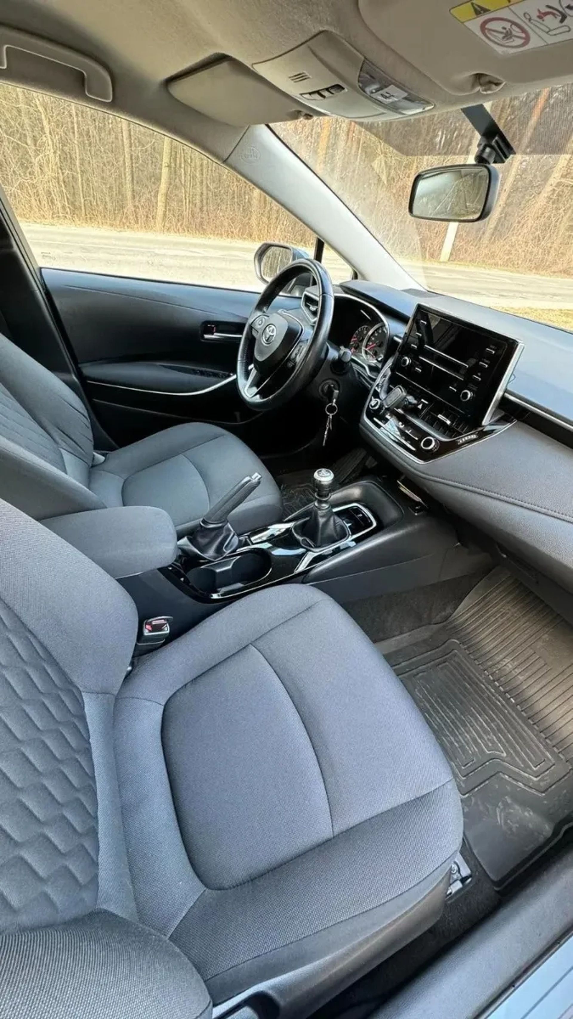 Toyota Corolla комфорт-класу (2023)