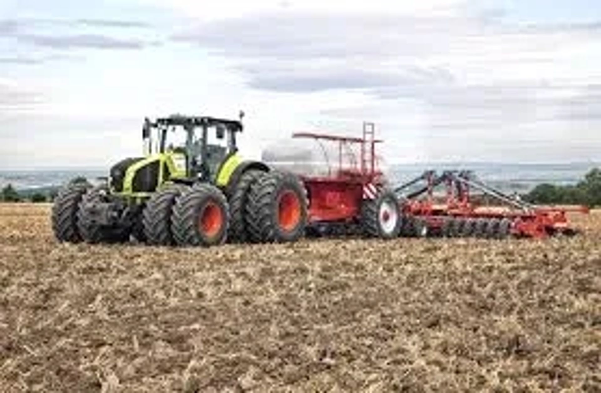 Надійний трактор CLAAS Atlas .Потужний та надійний для важких робіт.