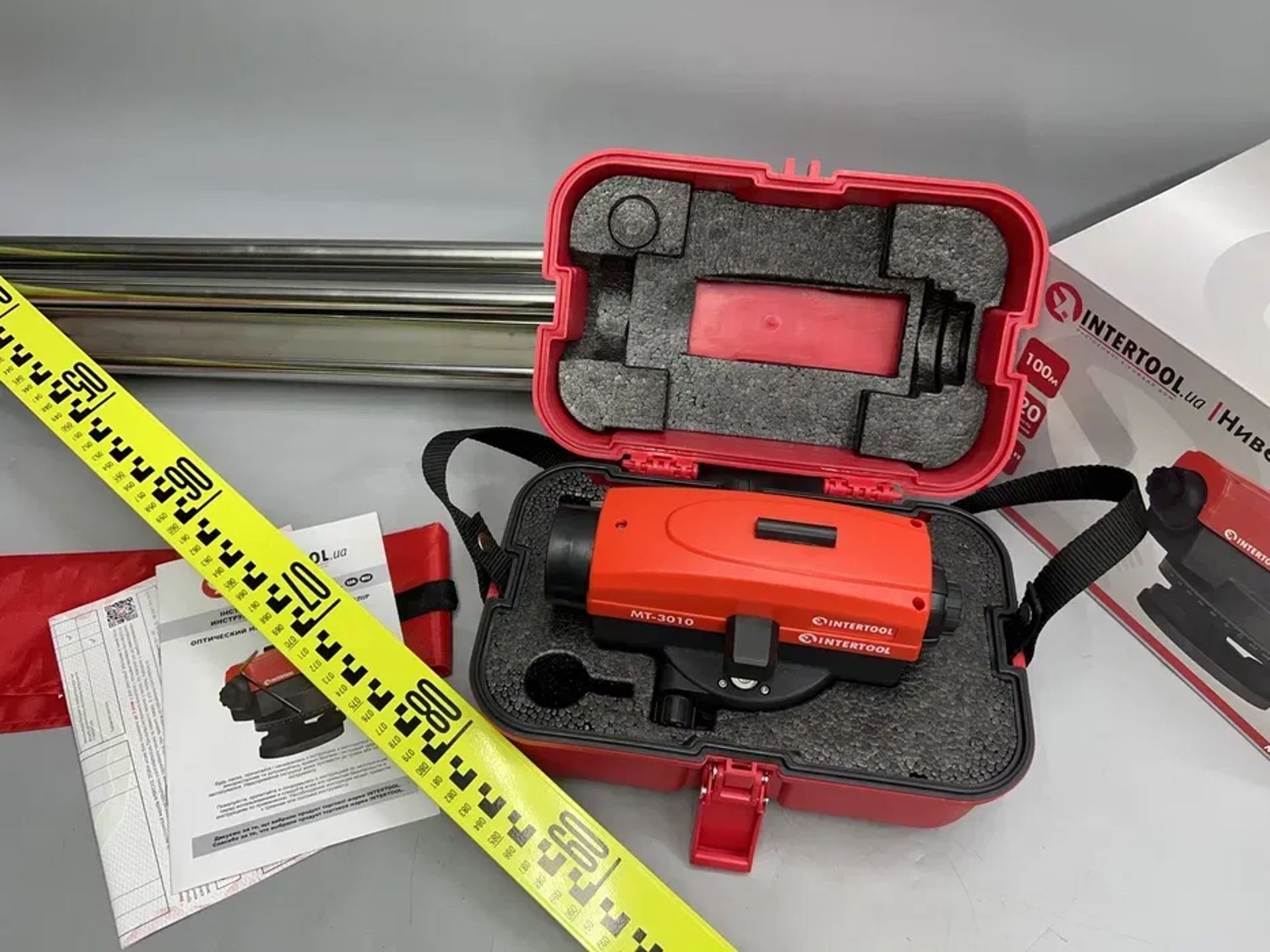 Оптический нивелир INTERTOOL MT-3010 + комплект Рейка Штатив До 100 м