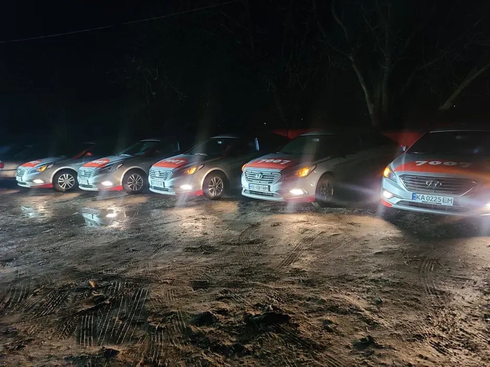  Авто під ТАКСІ
