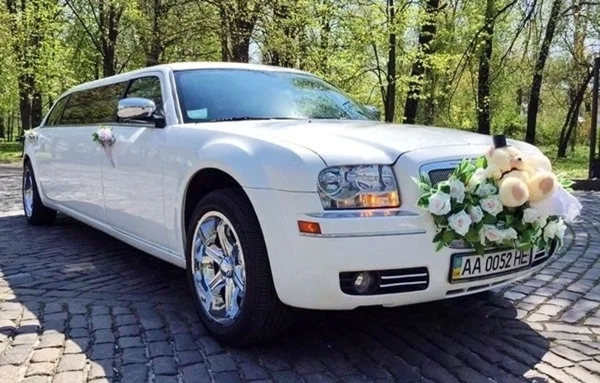 004 Лімузин на весілля Chrysler 300C Disco
