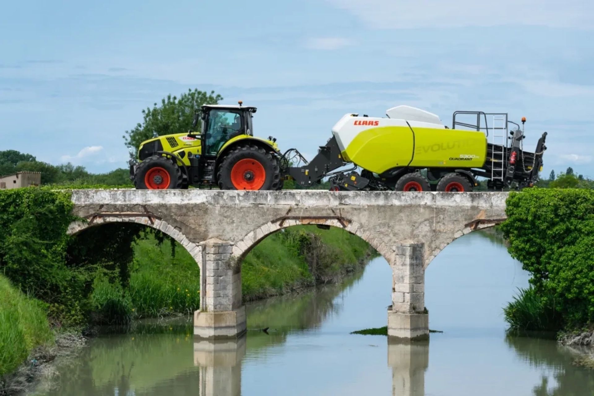 Прес-підбирач Claas Quadrant Evolution