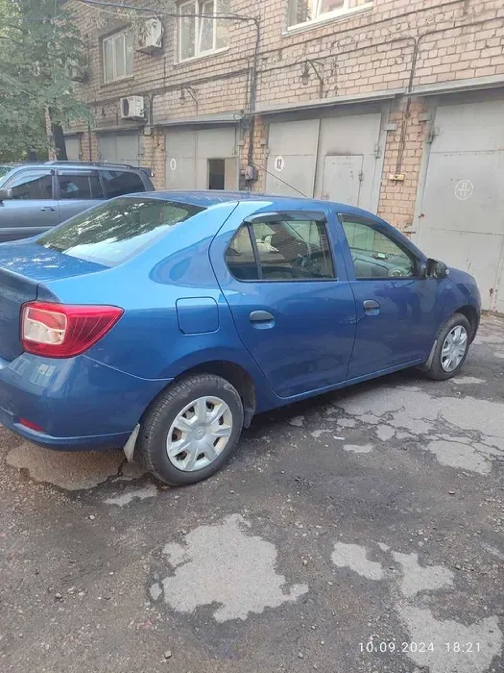 Авто під таксі Логан Сітроен Авео